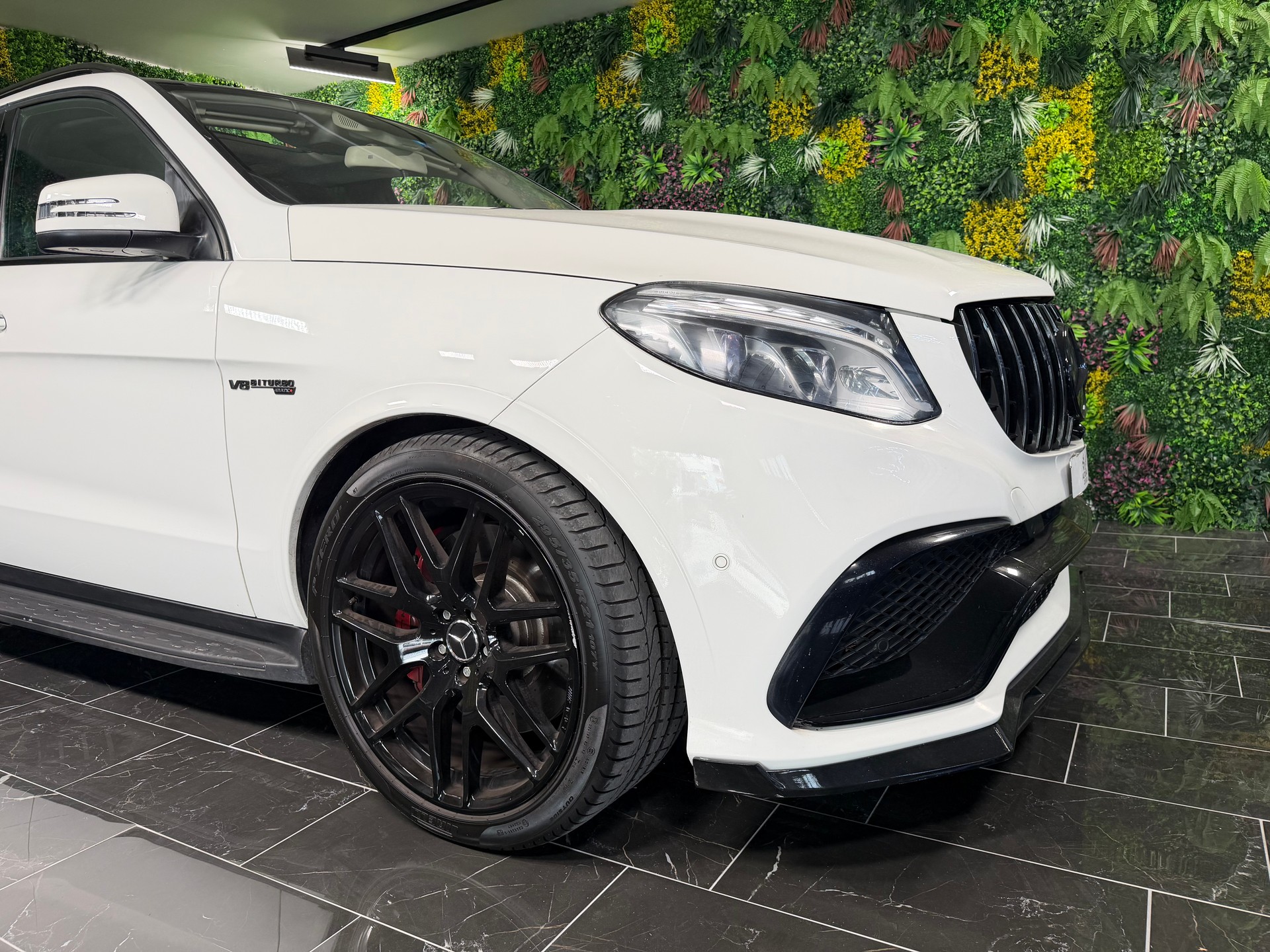 MERCEDES-BENZ GLE 63 S AMG-image-2