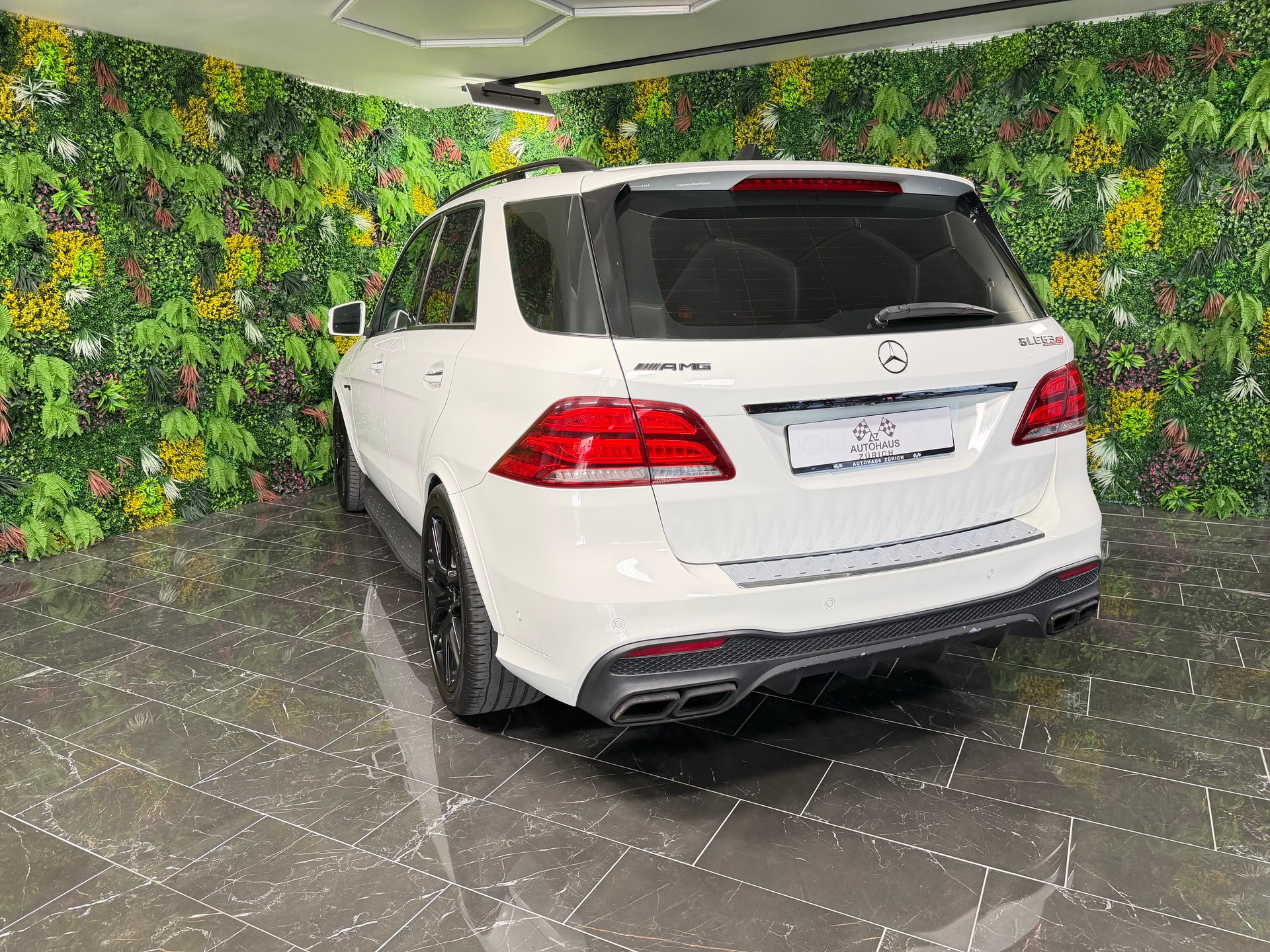 MERCEDES-BENZ GLE 63 S AMG-image-5