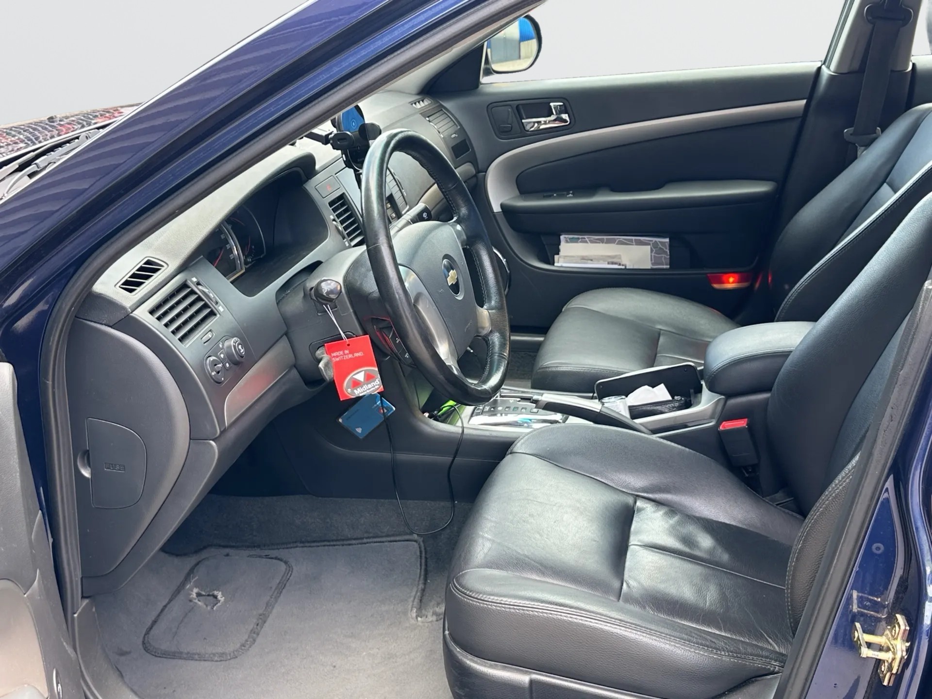 CHEVROLET EPICA-image-8