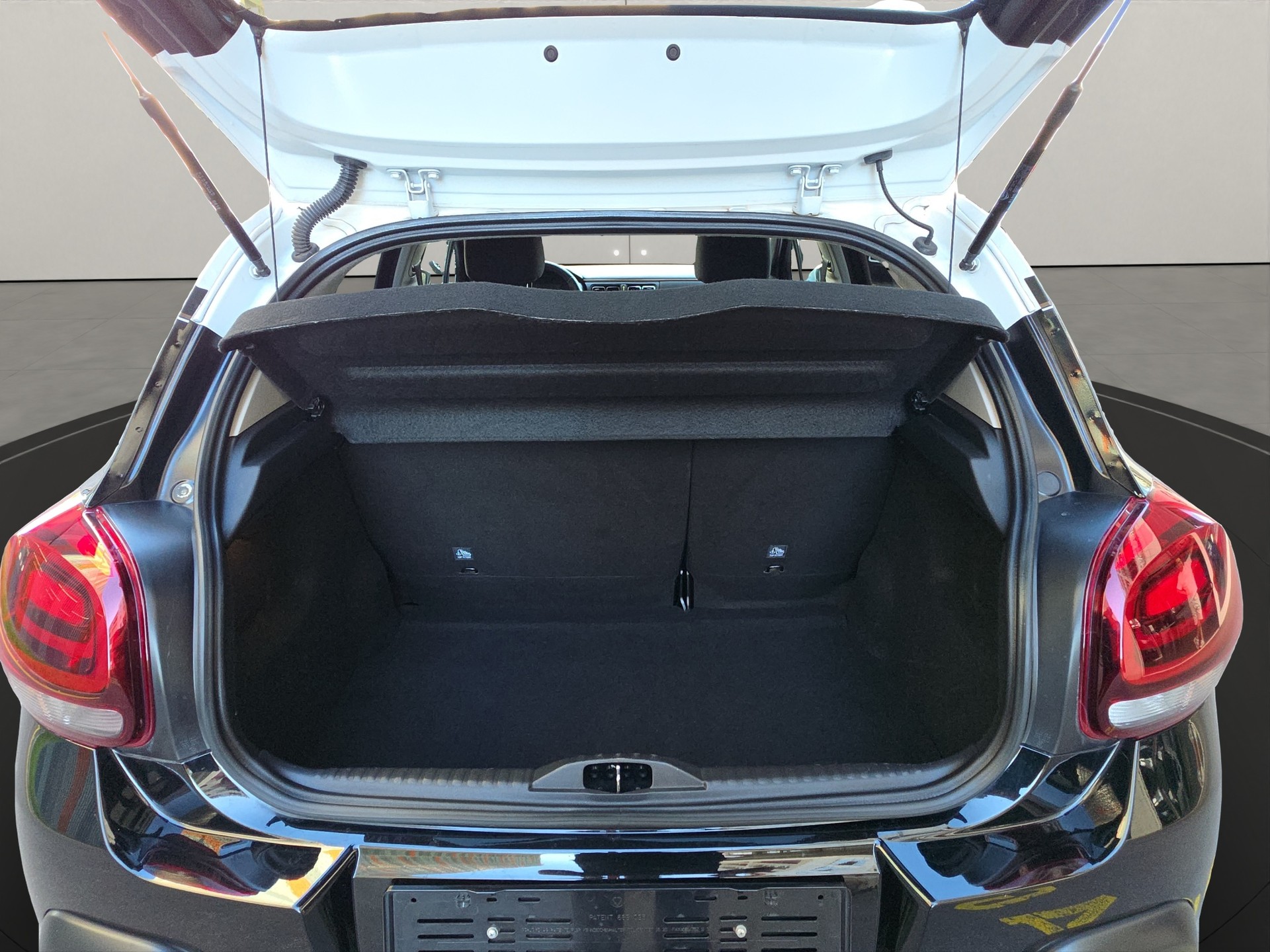 CITROEN C3 1.2i PureTech Origins EAT6-image-8