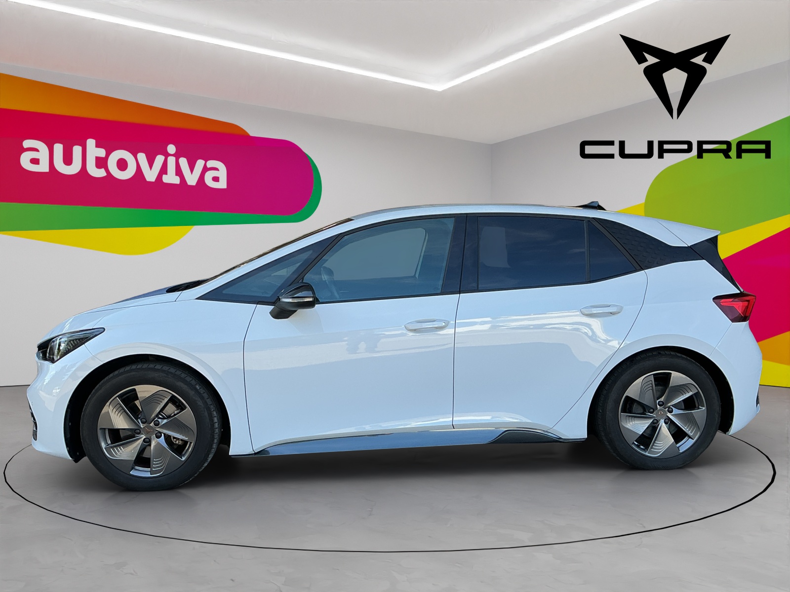 CUPRA Born 58 kWh-showroom-element-1