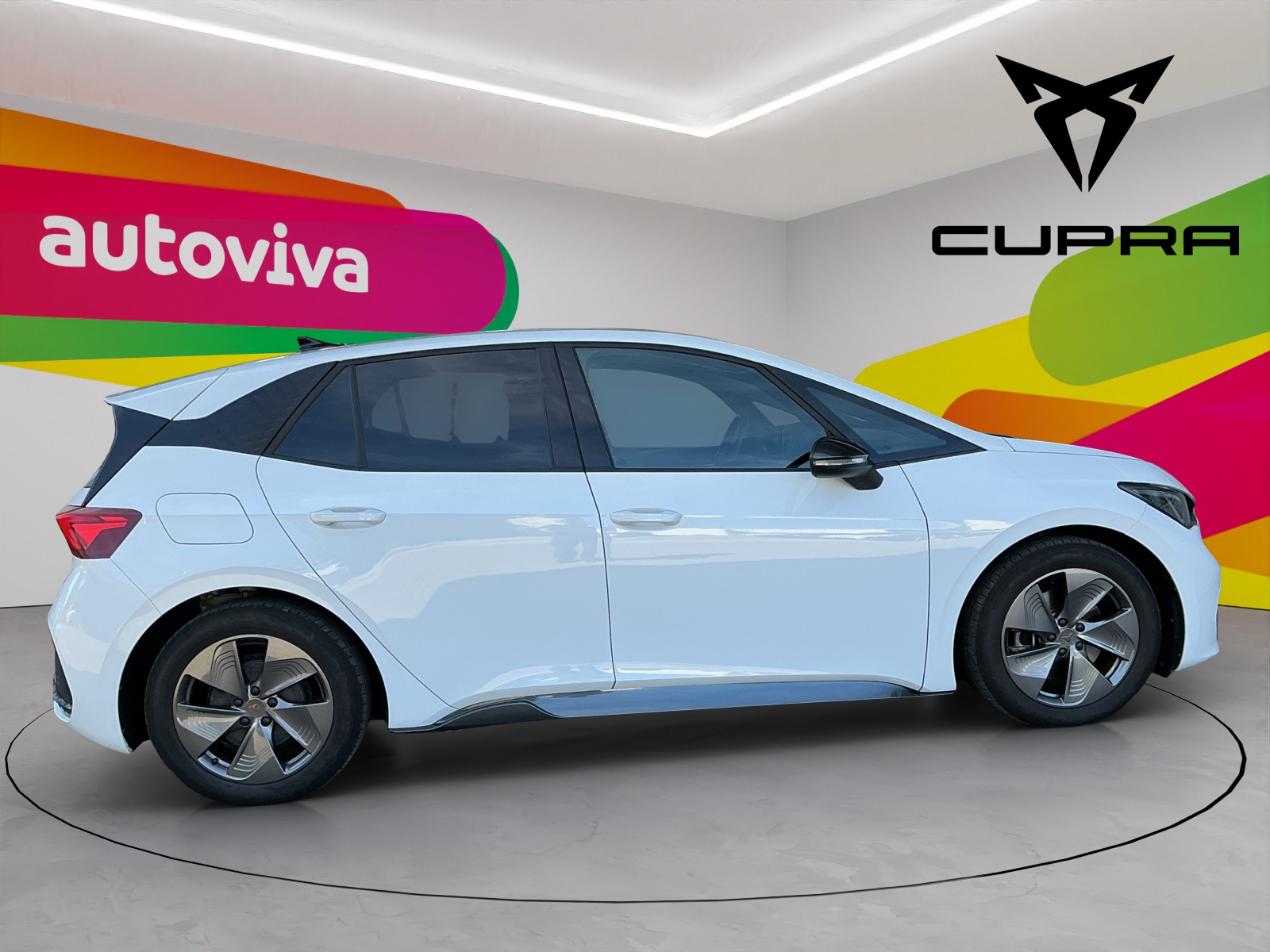 CUPRA Born 58 kWh-showroom-element-3