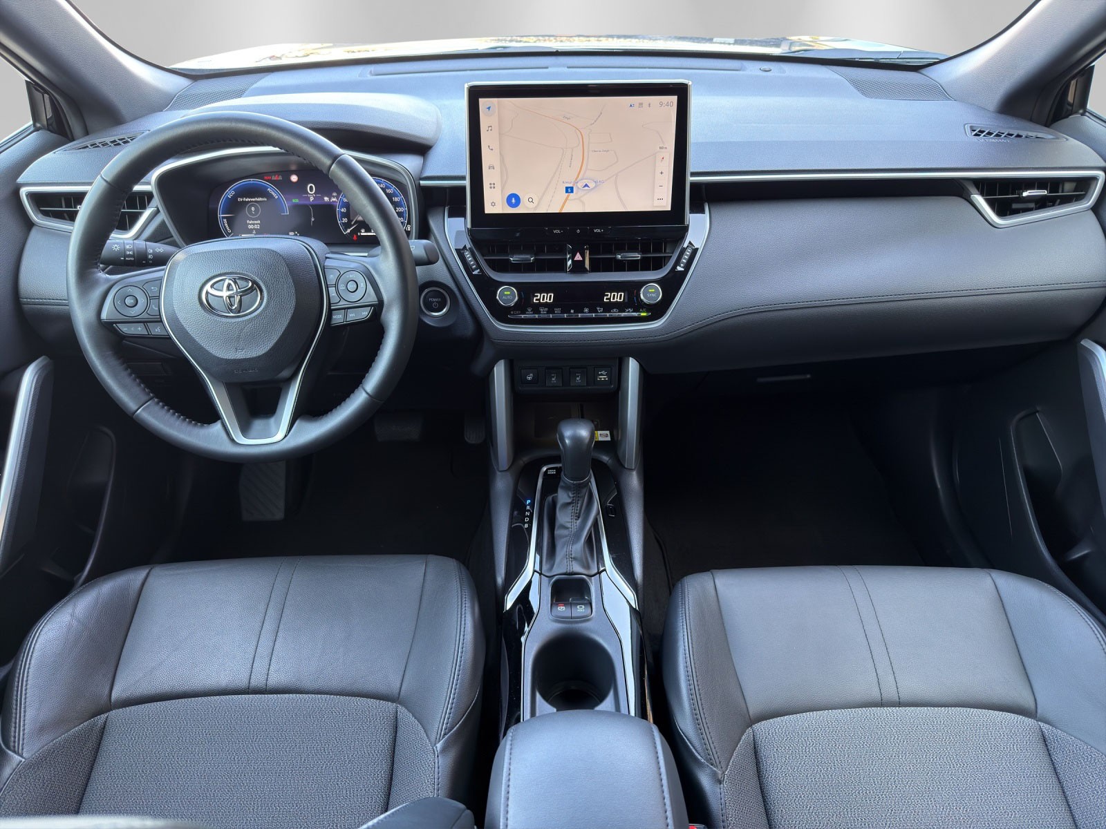 TOYOTA Corolla Cross 2.0 4WD Trend e-CVT-image-12