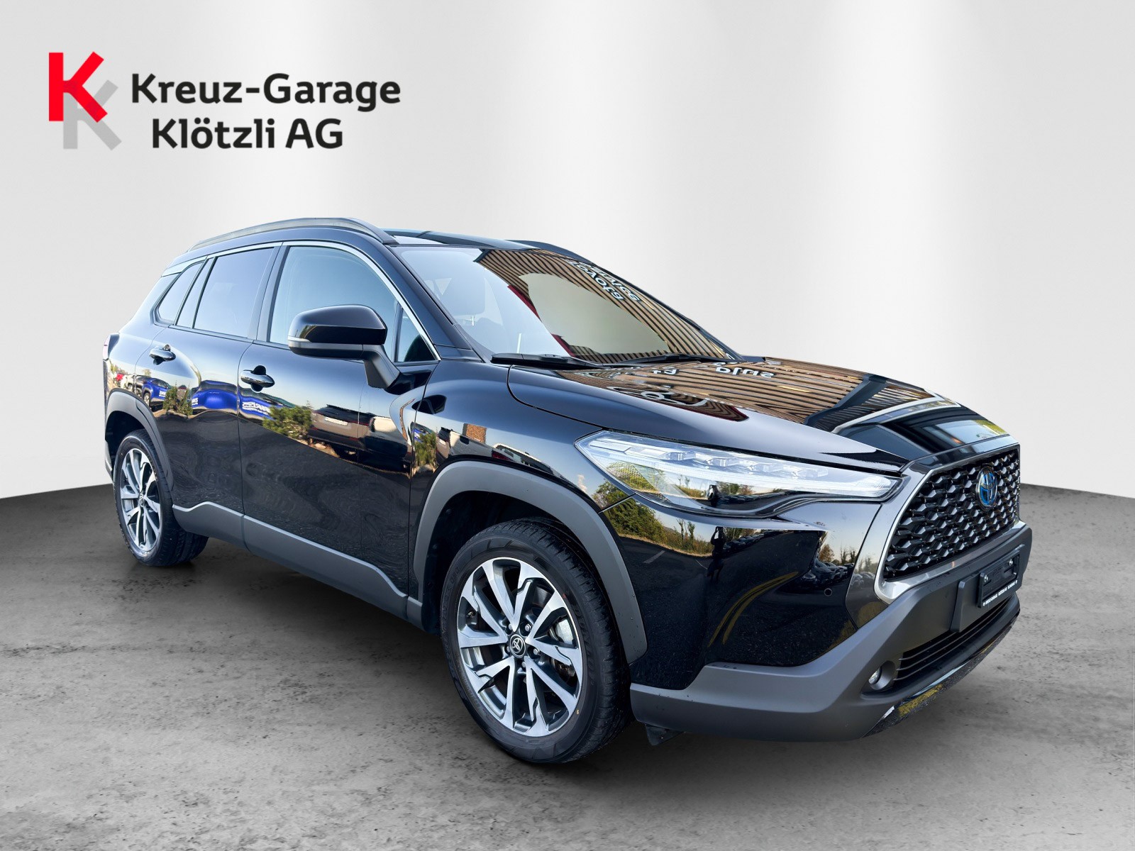 TOYOTA Corolla Cross 2.0 4WD Trend e-CVT-image-0