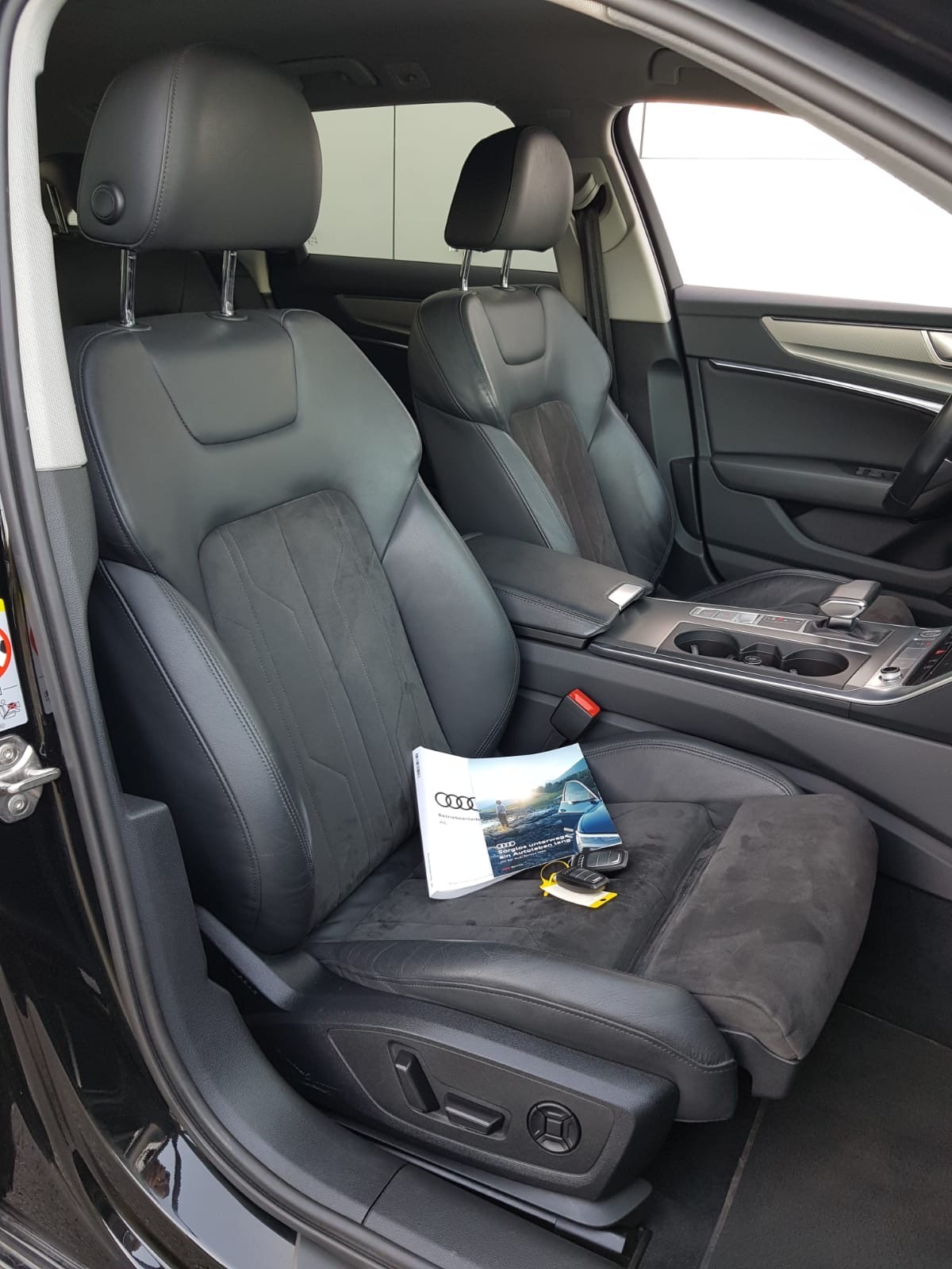 AUDI A6 Avant 55 TFSI Sport quattro S-tronic-image-15