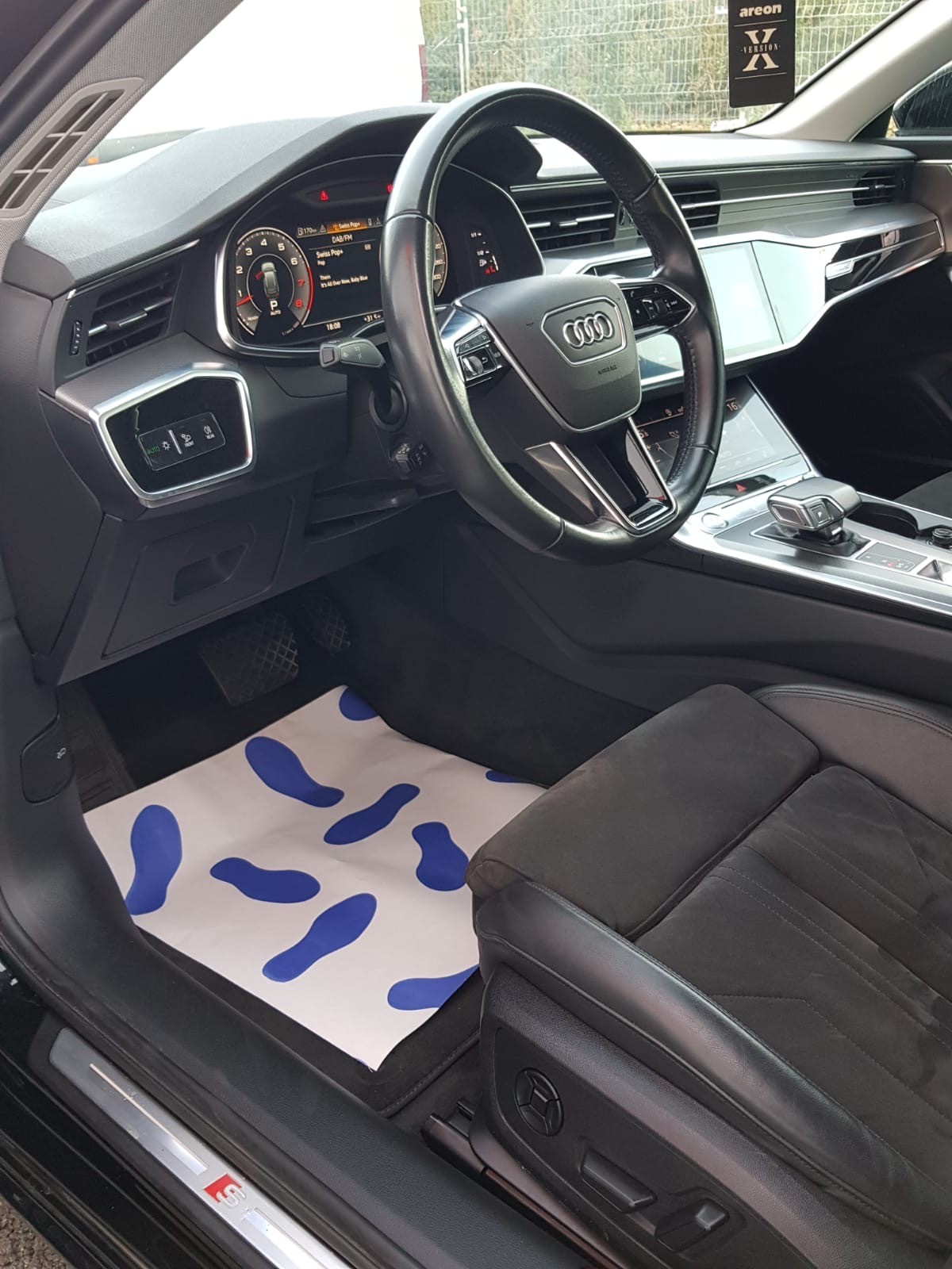 AUDI A6 Avant 55 TFSI Sport quattro S-tronic-image-9