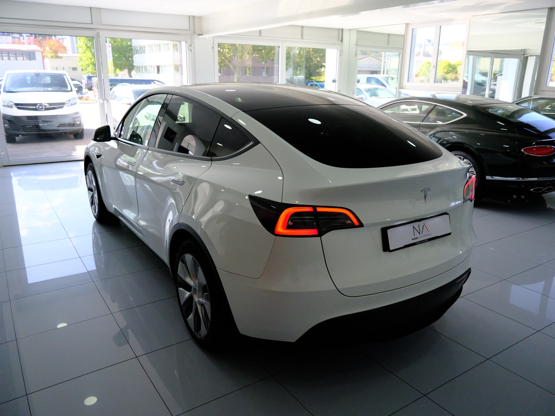 TESLA Model Y RWD *360 Kamera* *Sitzheizung*-image-8