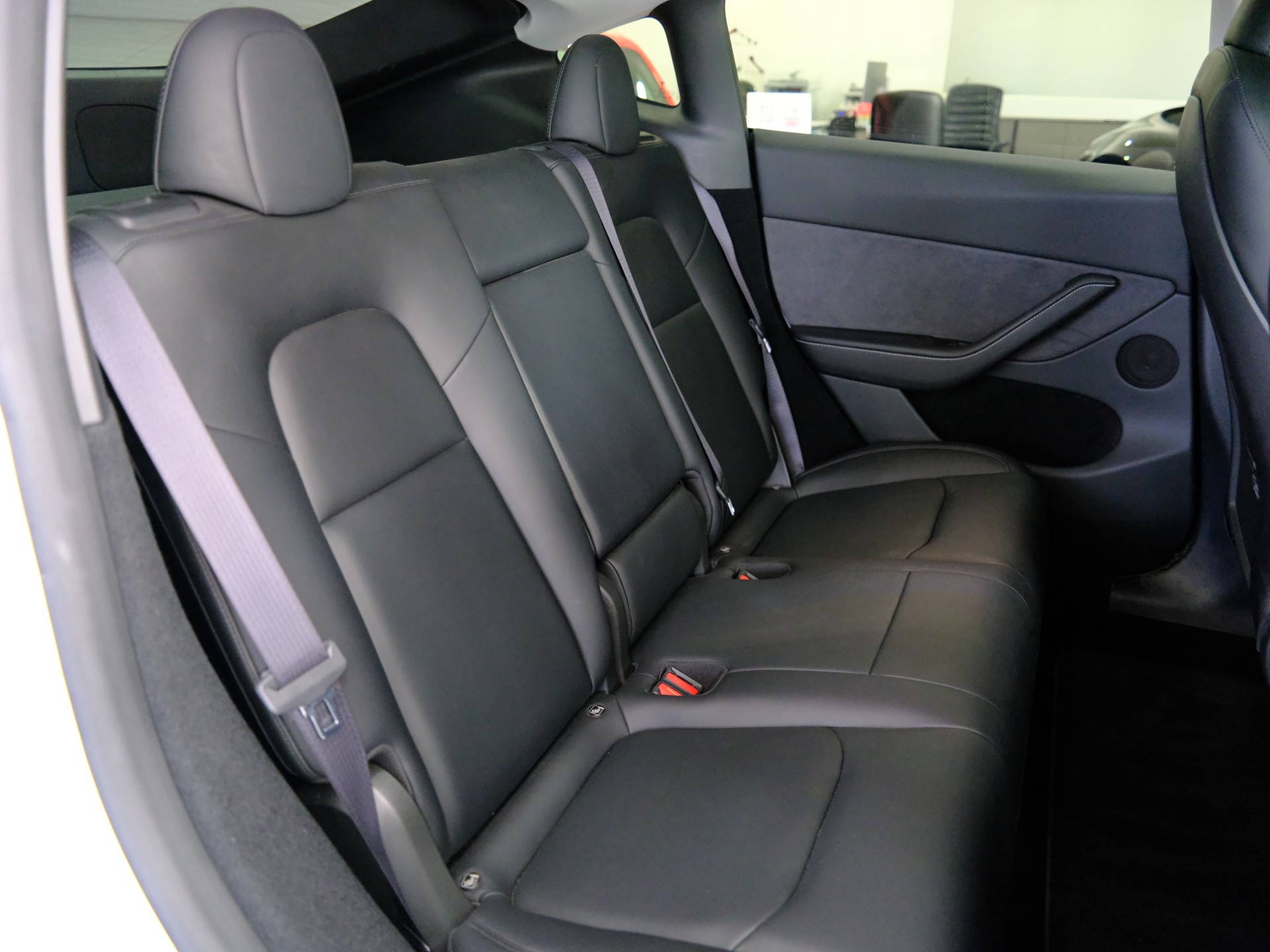 TESLA Model Y RWD *360 Kamera* *Sitzheizung*-image-14