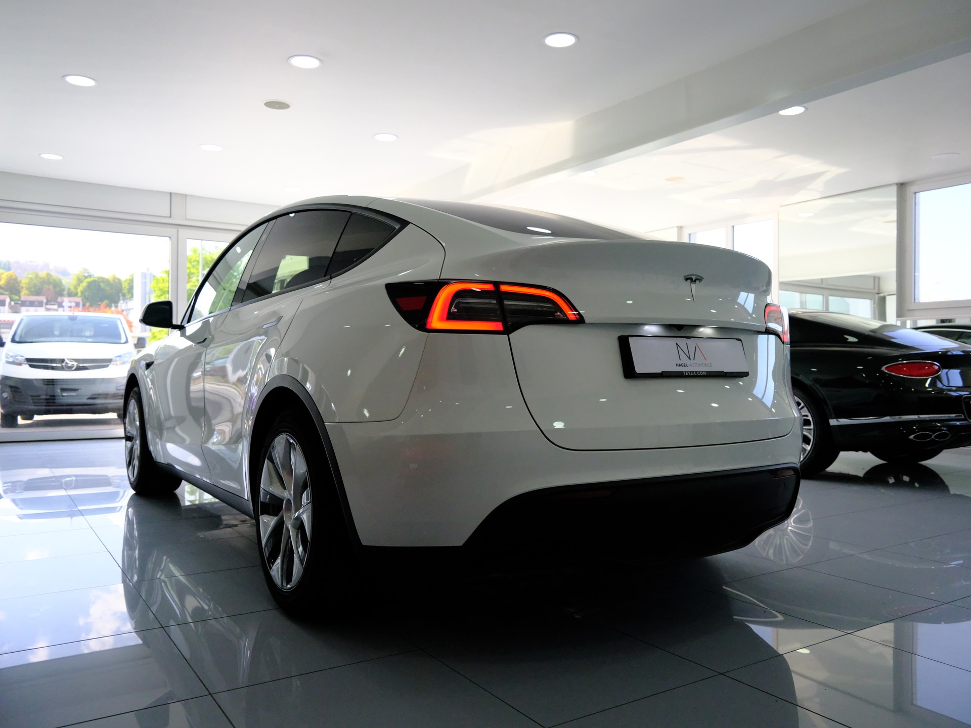 TESLA Model Y RWD *360 Kamera* *Sitzheizung*-image-4