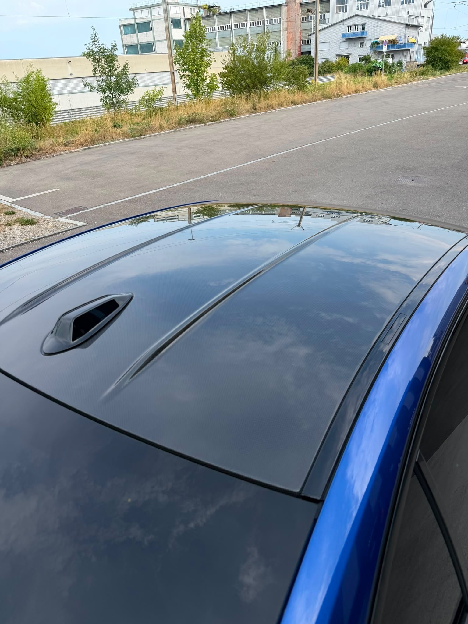 BMW M3 Competition M xDrive-showroom-element-3