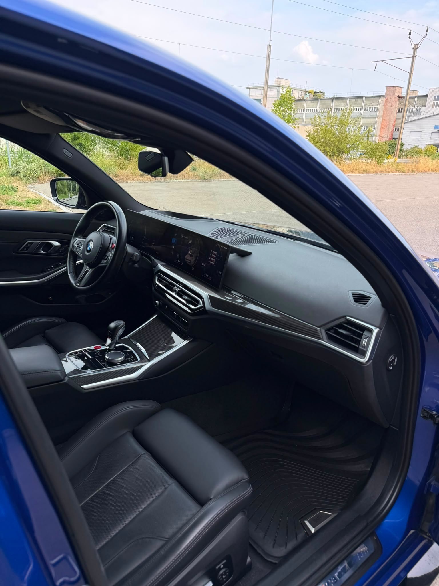 BMW M3 Competition M xDrive-image-6