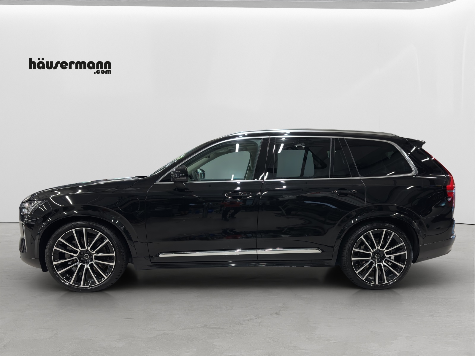 VOLVO XC90 2.0 T8 TE Ultra Bright eAWD-showroom-element-1
