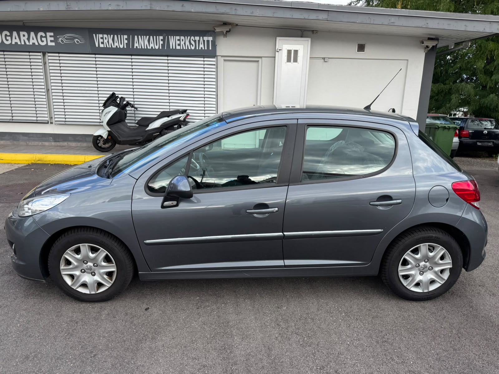 PEUGEOT 207 1.4 16V Active-image-1