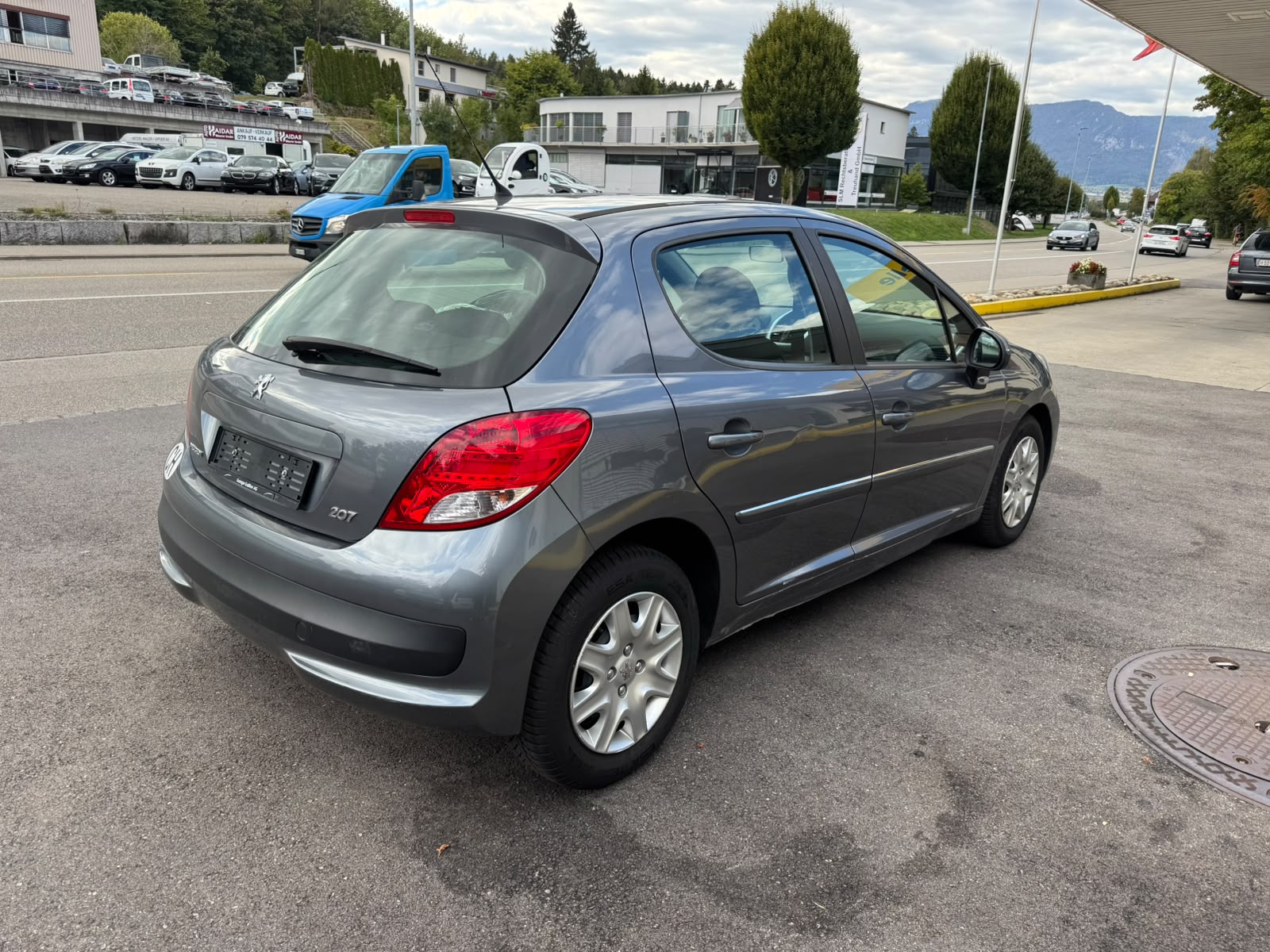 PEUGEOT 207 1.4 16V Active-image-4