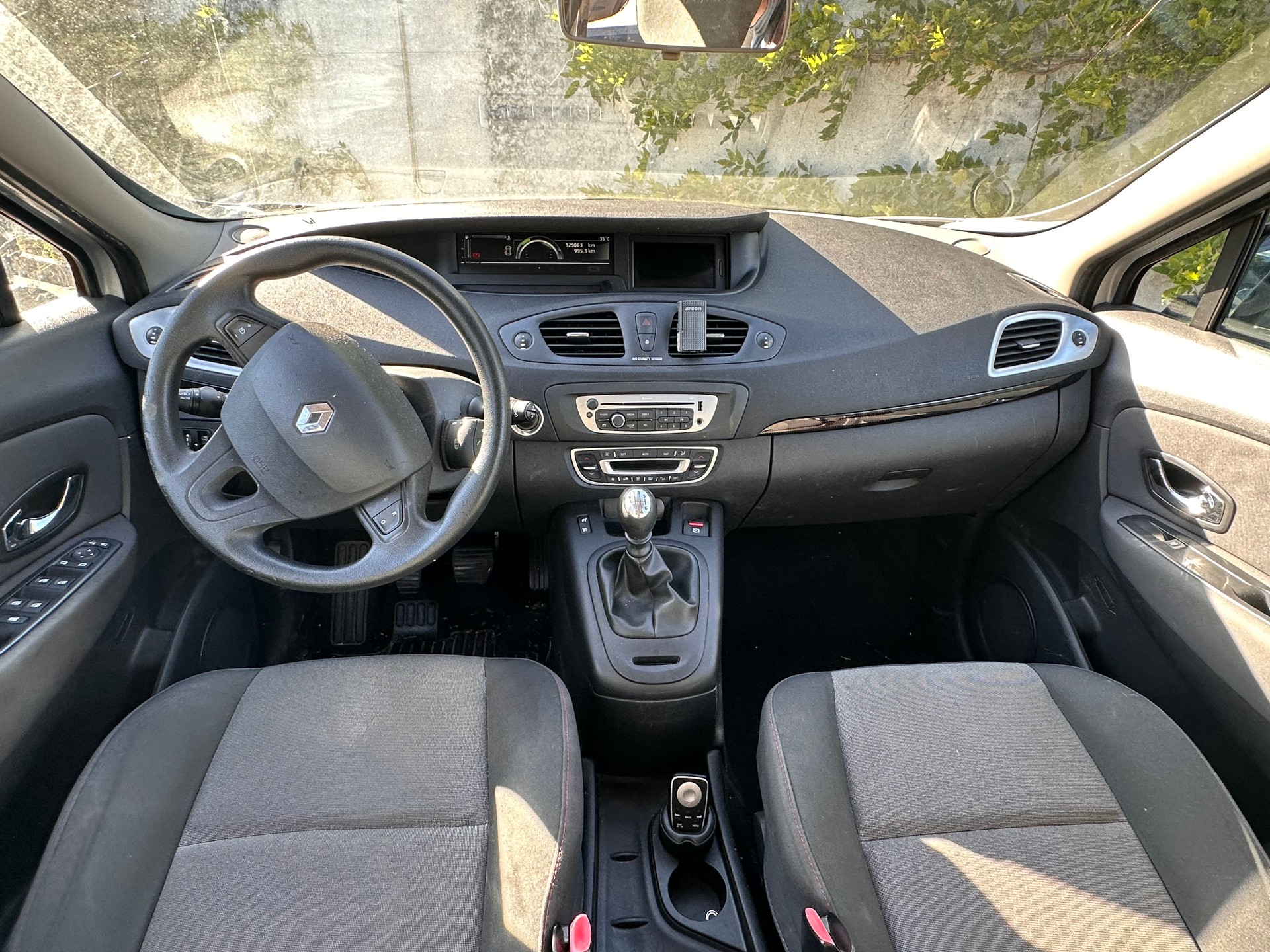 RENAULT Grand Scénic 1.2 16V Turbo Dynamique-image-10