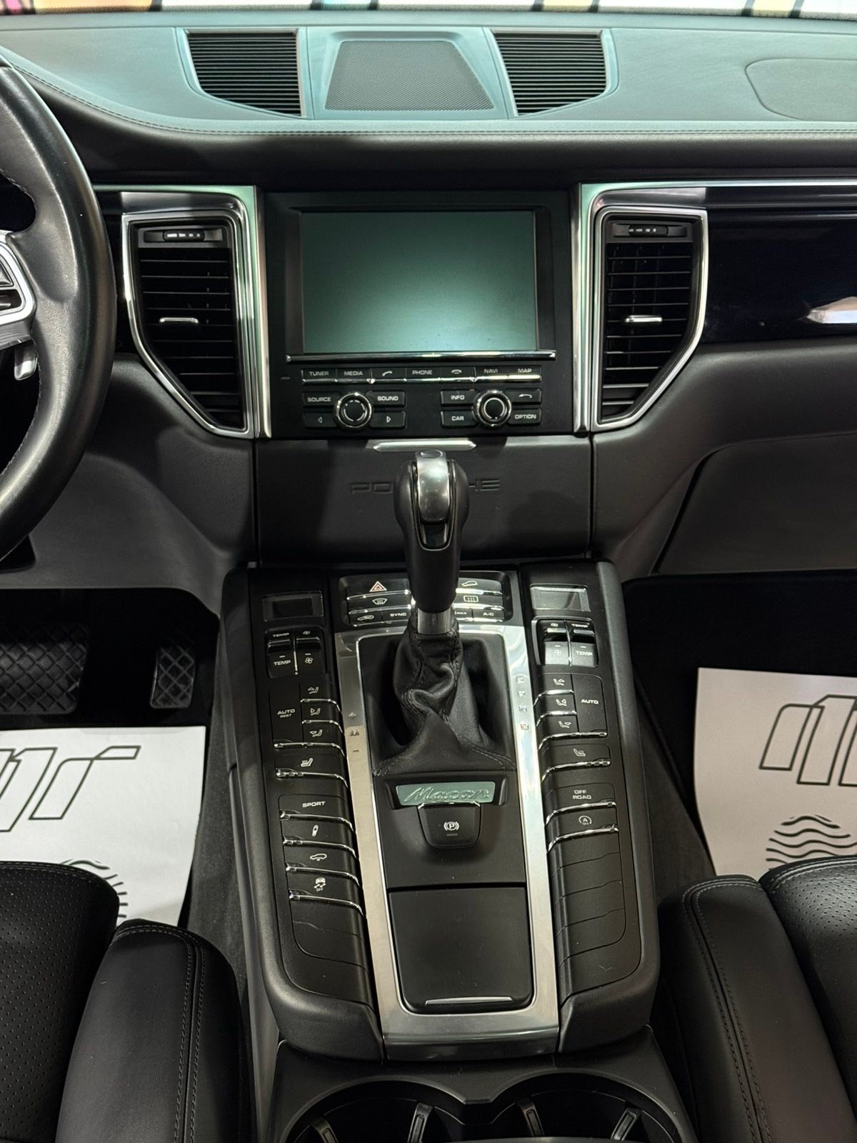 PORSCHE 3.0 V6 S Diesel-image-4
