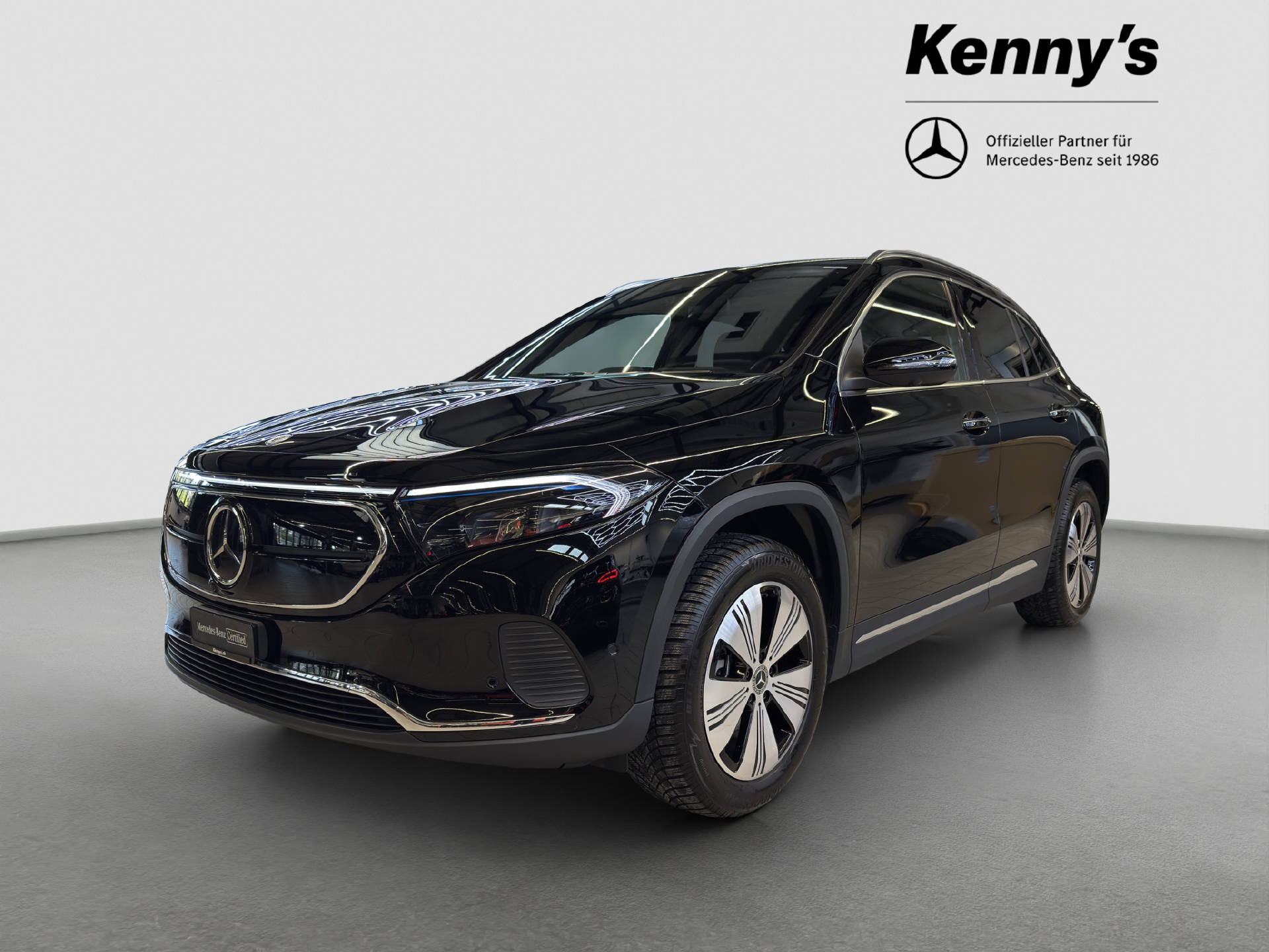 MERCEDES-BENZ EQA 300 Swiss Star Progressive 4MATIC-image-0