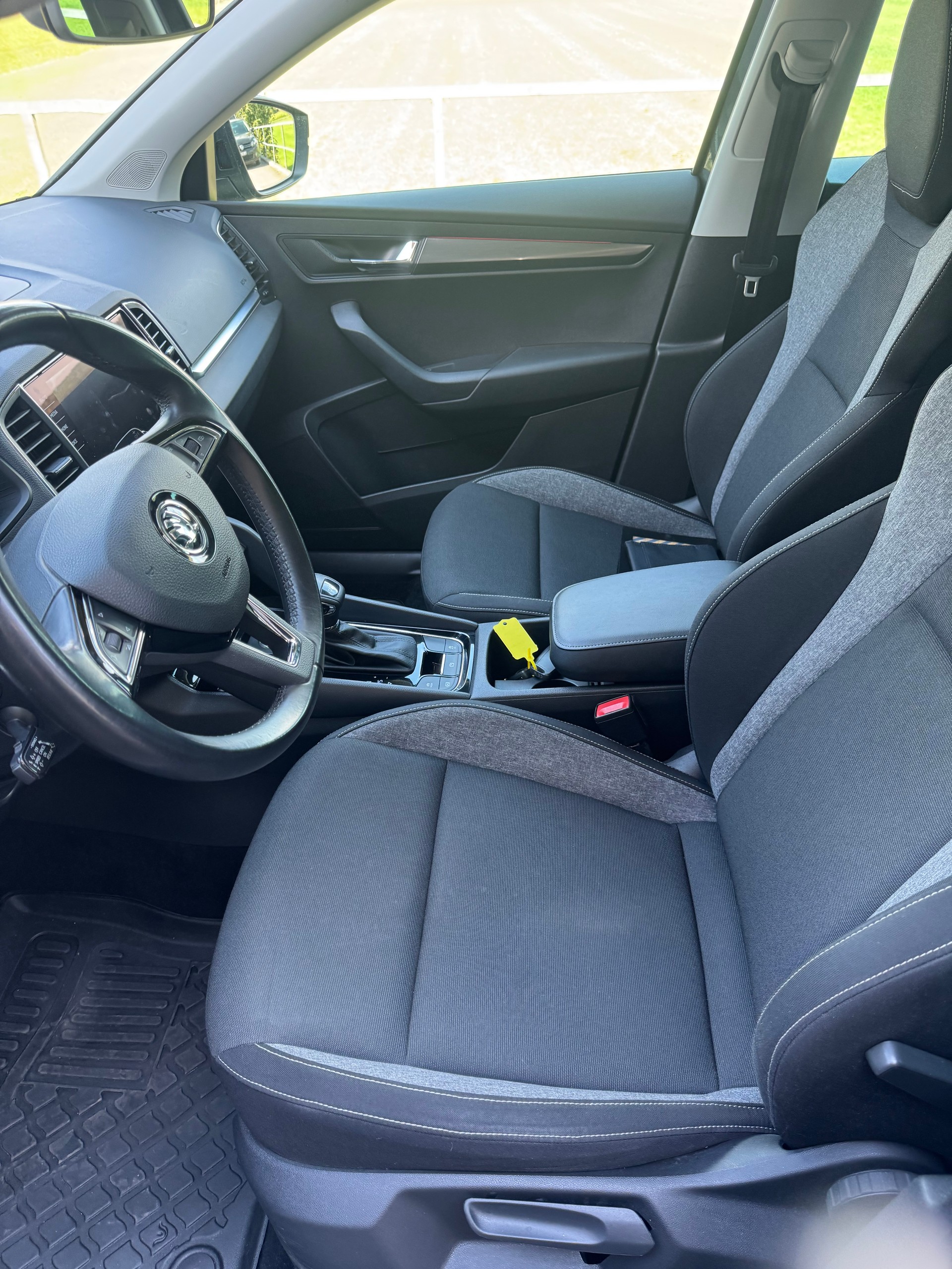 SKODA Karoq 1.5 TSI ACT Drive DSG-image-8