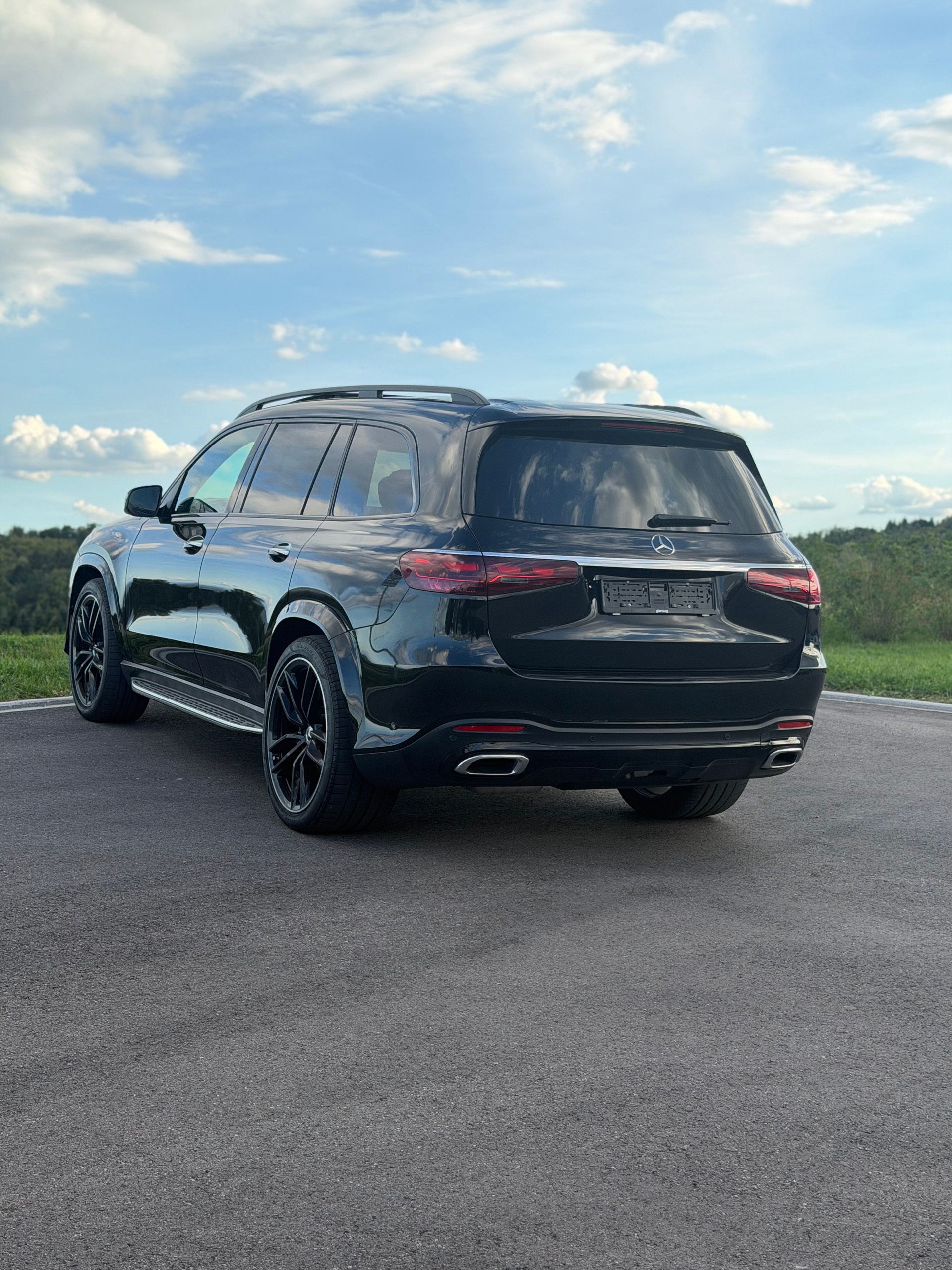 MERCEDES-BENZ GLS 450 d 4Matic 9G-Tronic-image-4