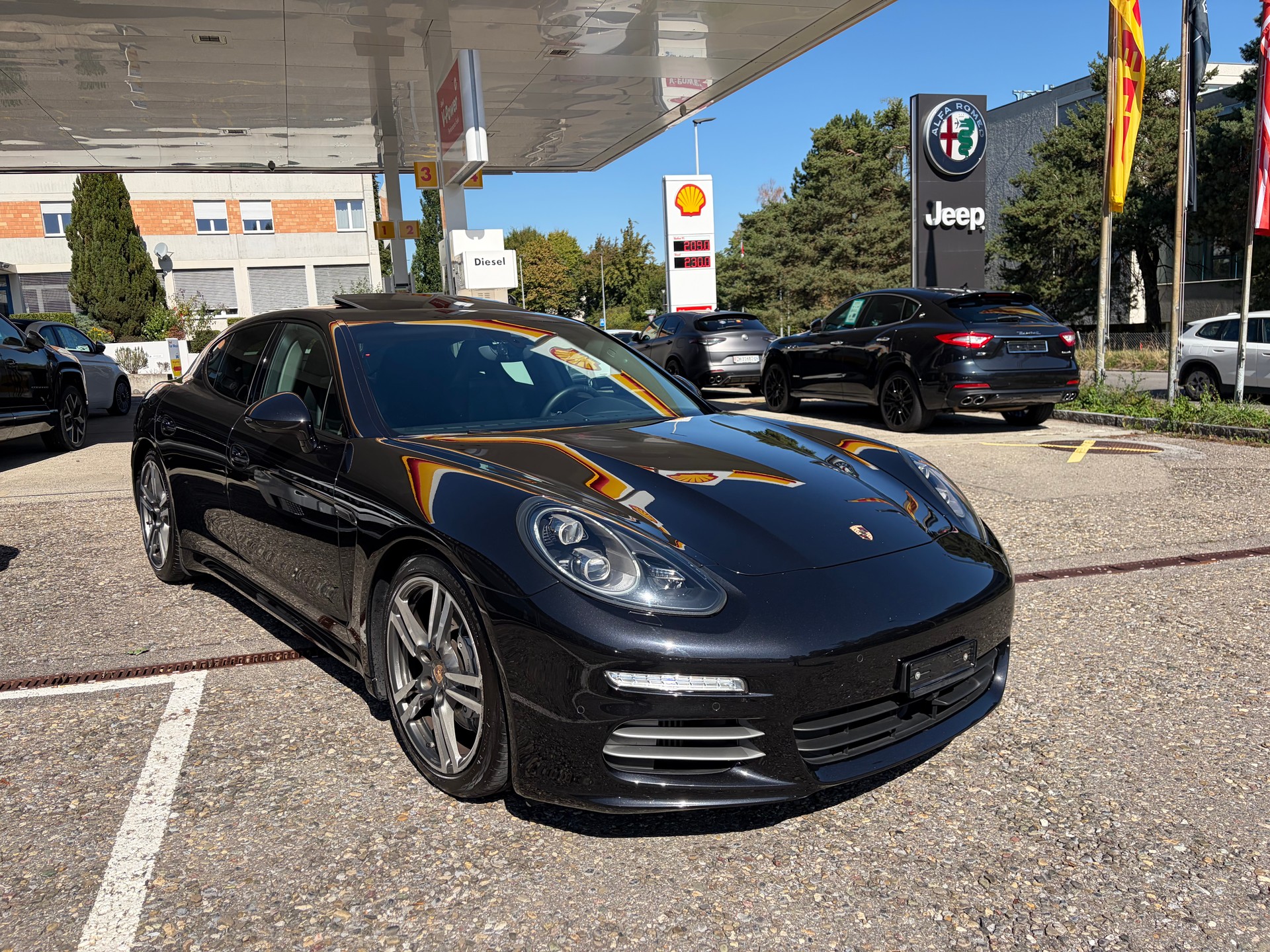 PORSCHE Panamera 4S 3.0 PDK-image-2