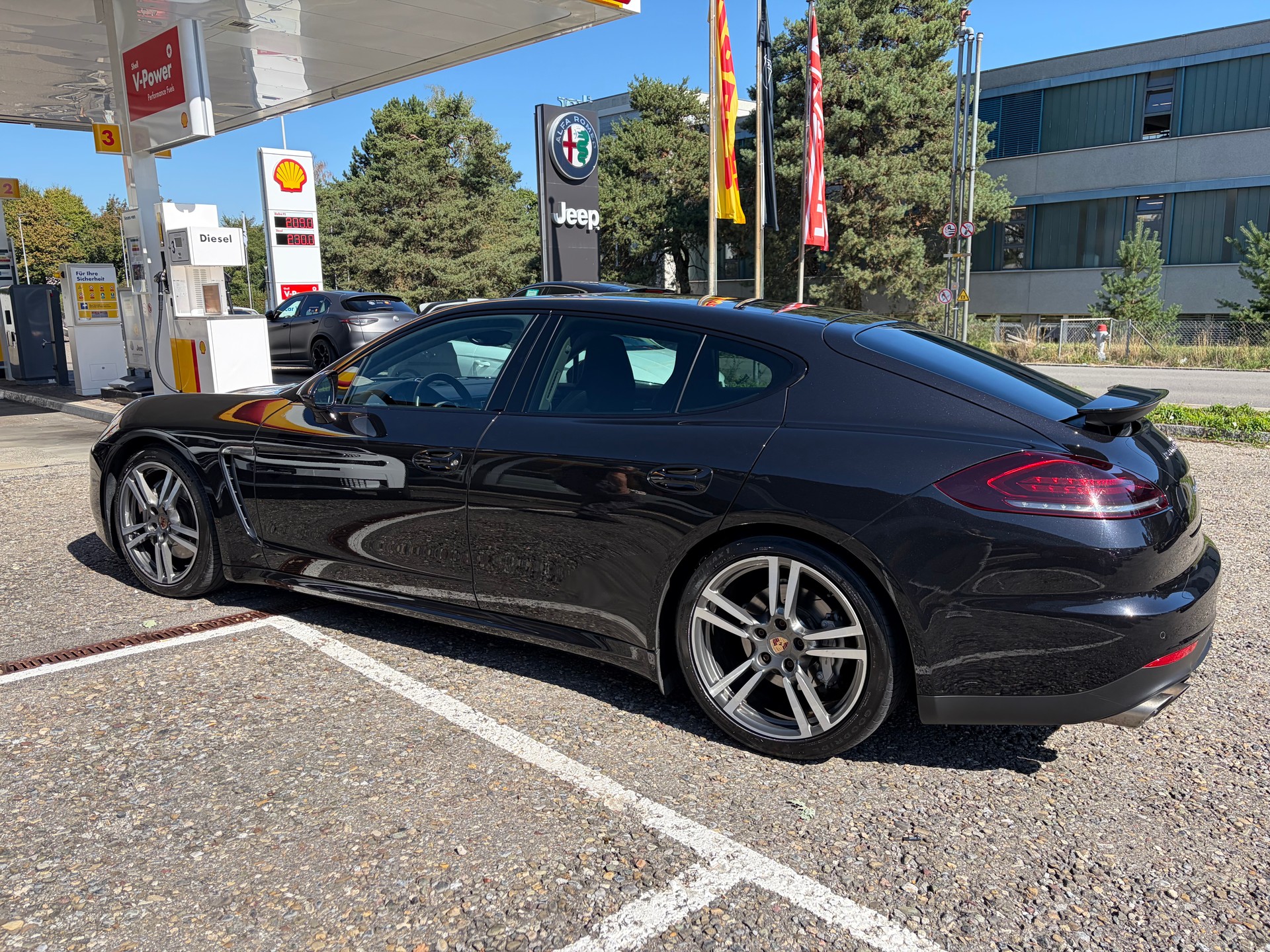 PORSCHE Panamera 4S 3.0 PDK-image-9