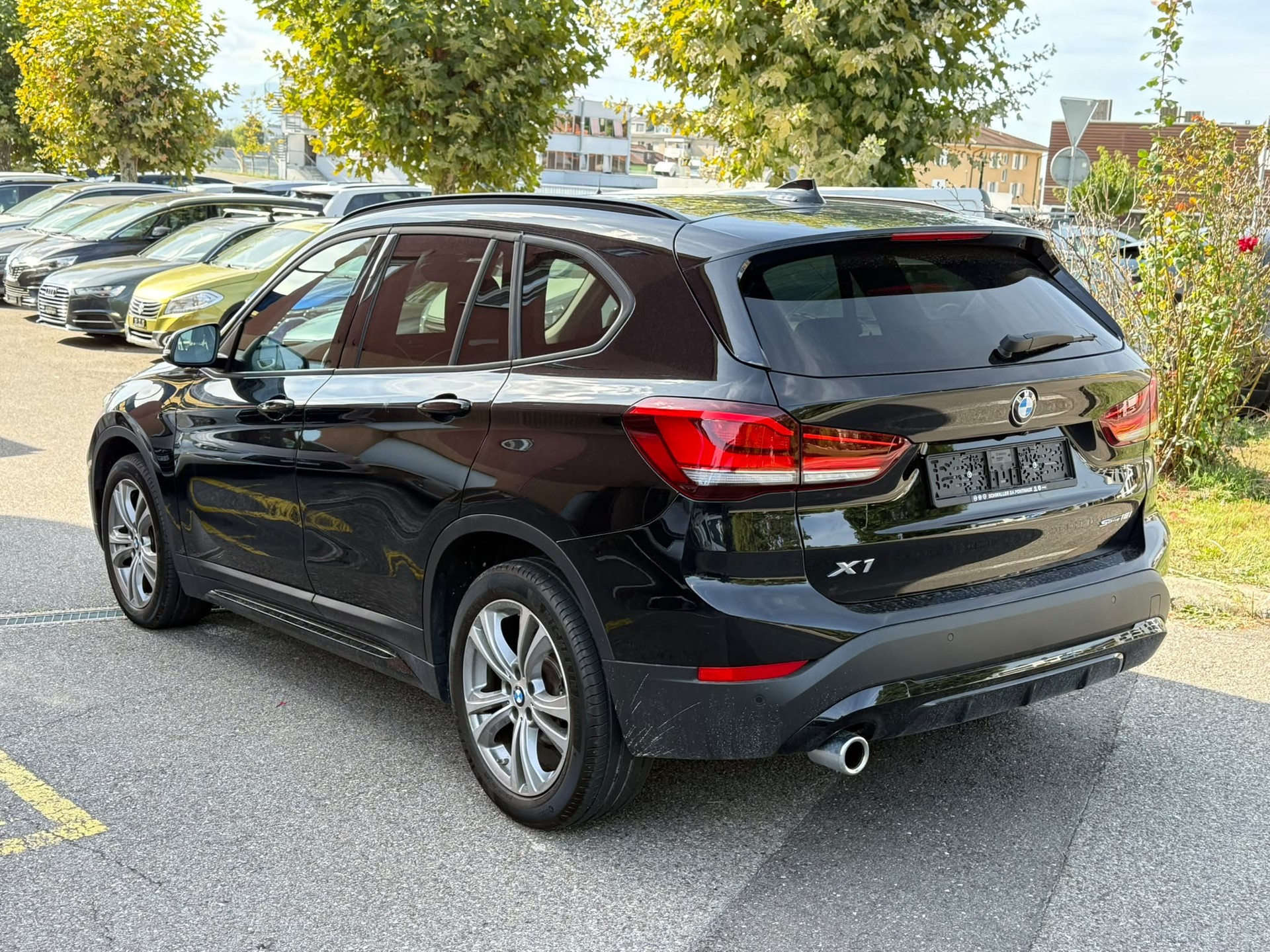 BMW X1 sDrive 18i M Sport Steptronic DSK-image-5