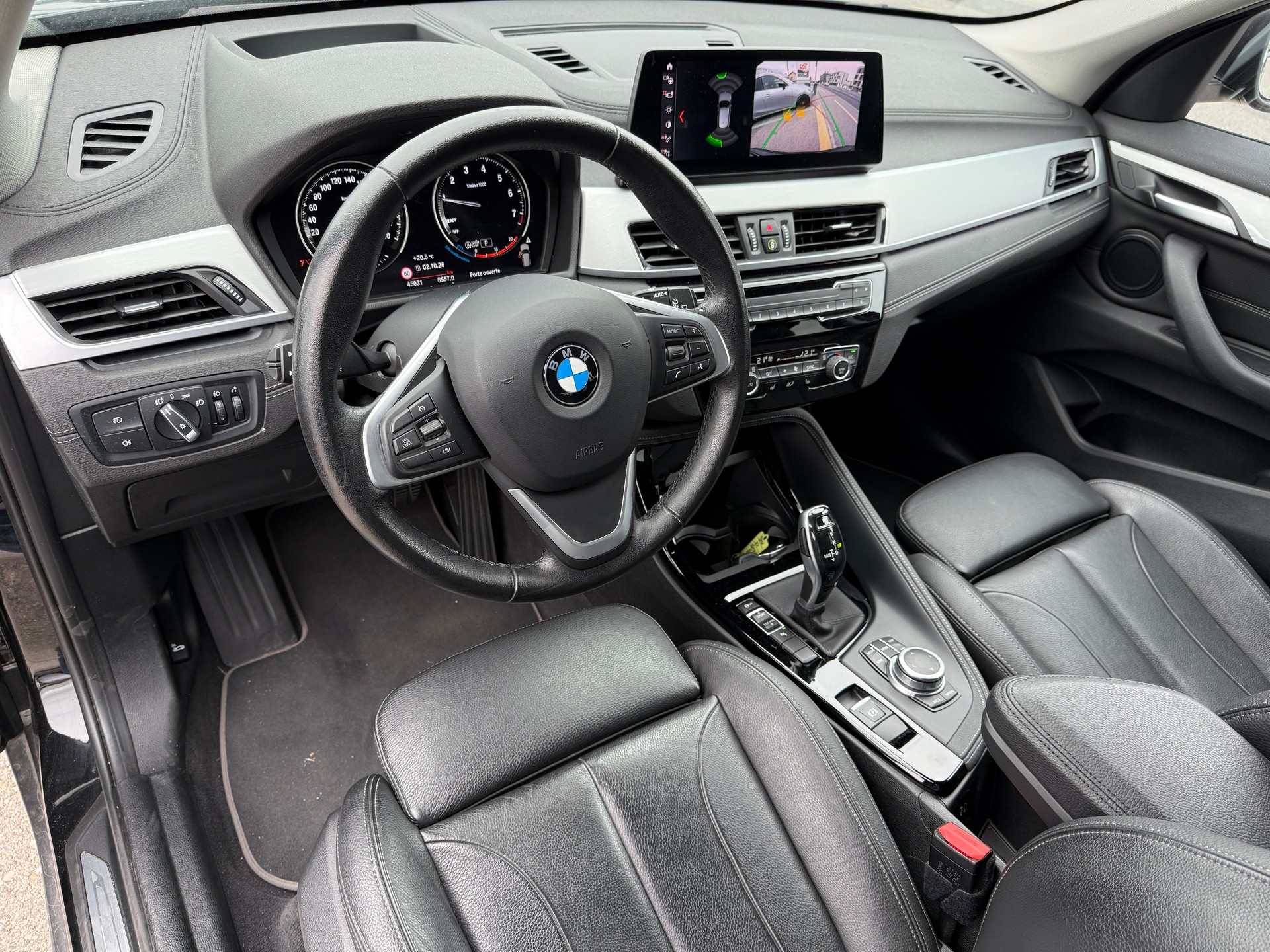 BMW X1 sDrive 18i M Sport Steptronic DSK - Nouvelle Expertise du Jour : 23.10.2026 - Garantie 12 mois ou 20‘000 km-image-14