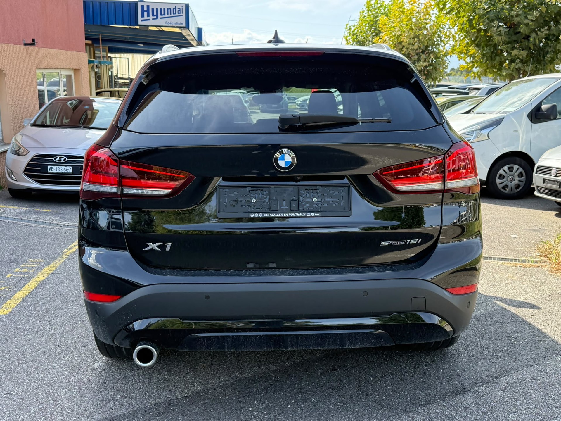 BMW X1 sDrive 18i M Sport Steptronic DSK-image-1