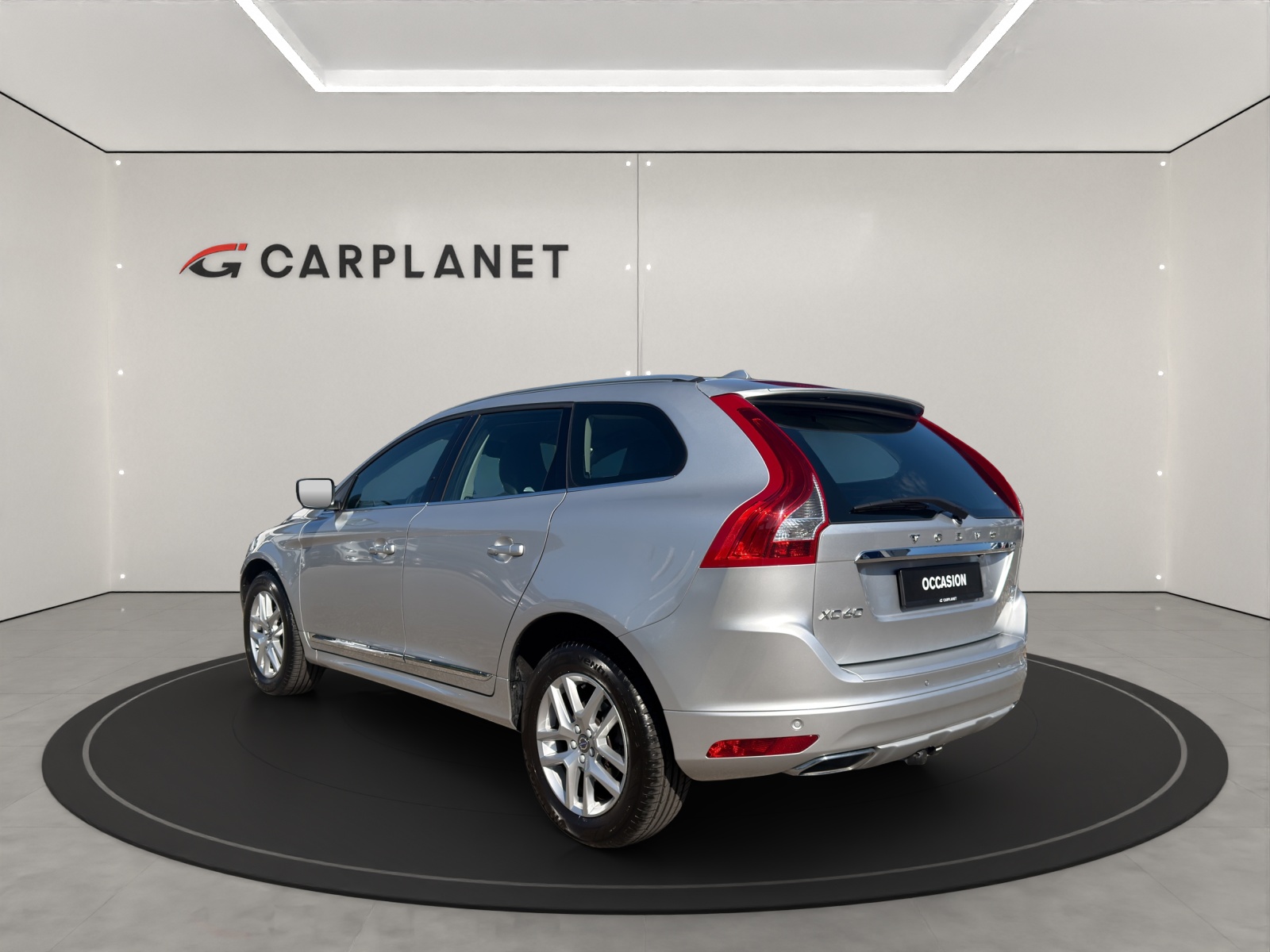 VOLVO XC60 2.4 D4 Summum AWD S/S-image-3