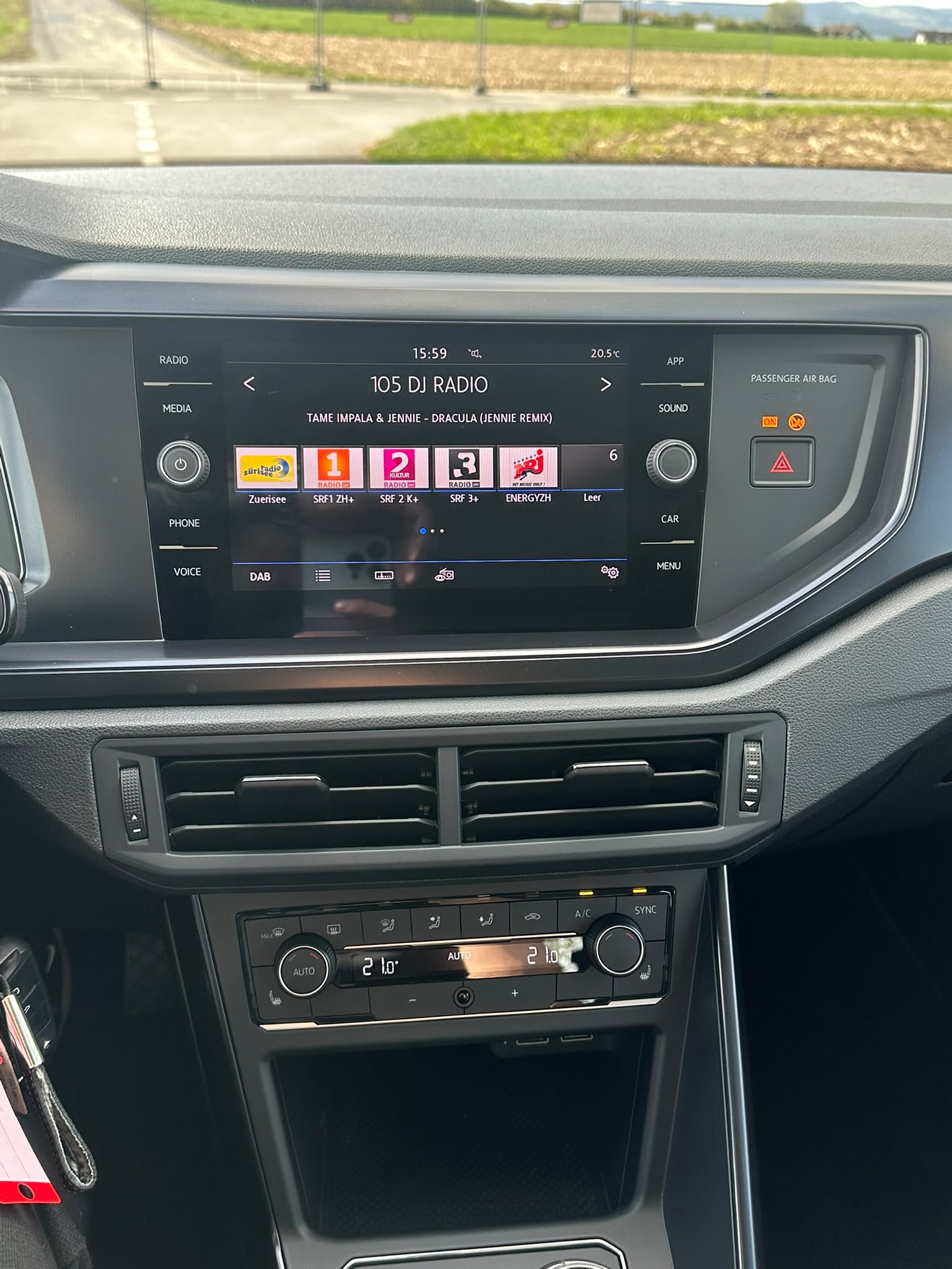 VW Polo 1.0 BMT Trendline-image-18
