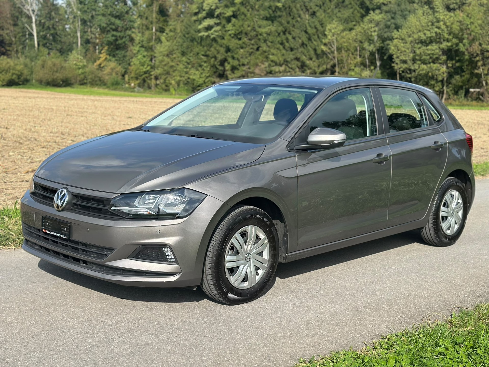 VW Polo 1.0 BMT Trendline-image-1