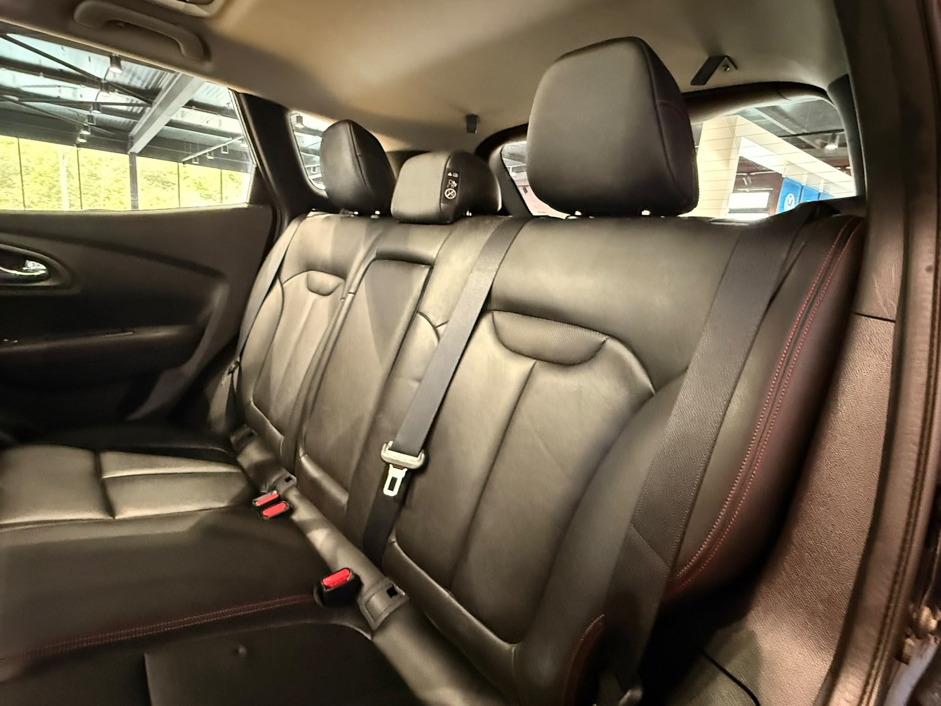 RENAULT Kadjar 1.6 dCi Swiss Edition 4x4-image-14
