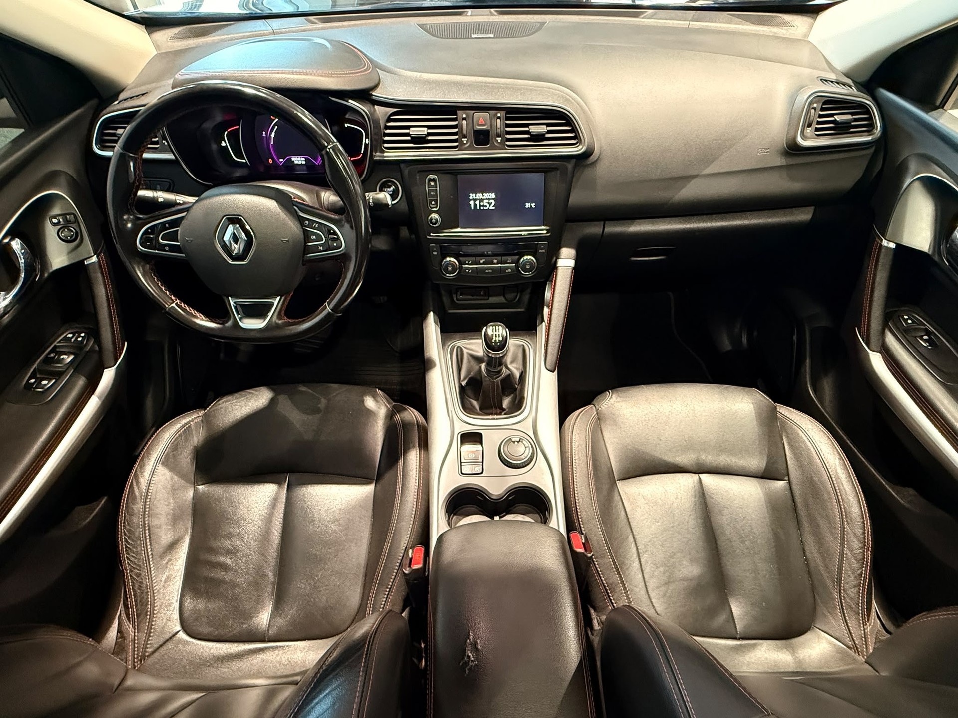 RENAULT Kadjar 1.6 dCi Swiss Edition 4x4-image-6