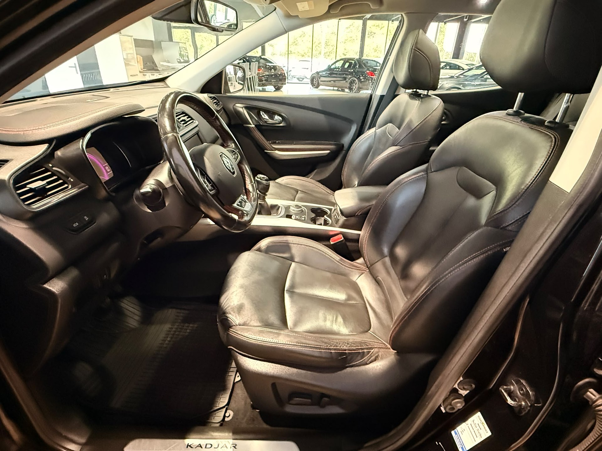RENAULT Kadjar 1.6 dCi Swiss Edition 4x4-image-9