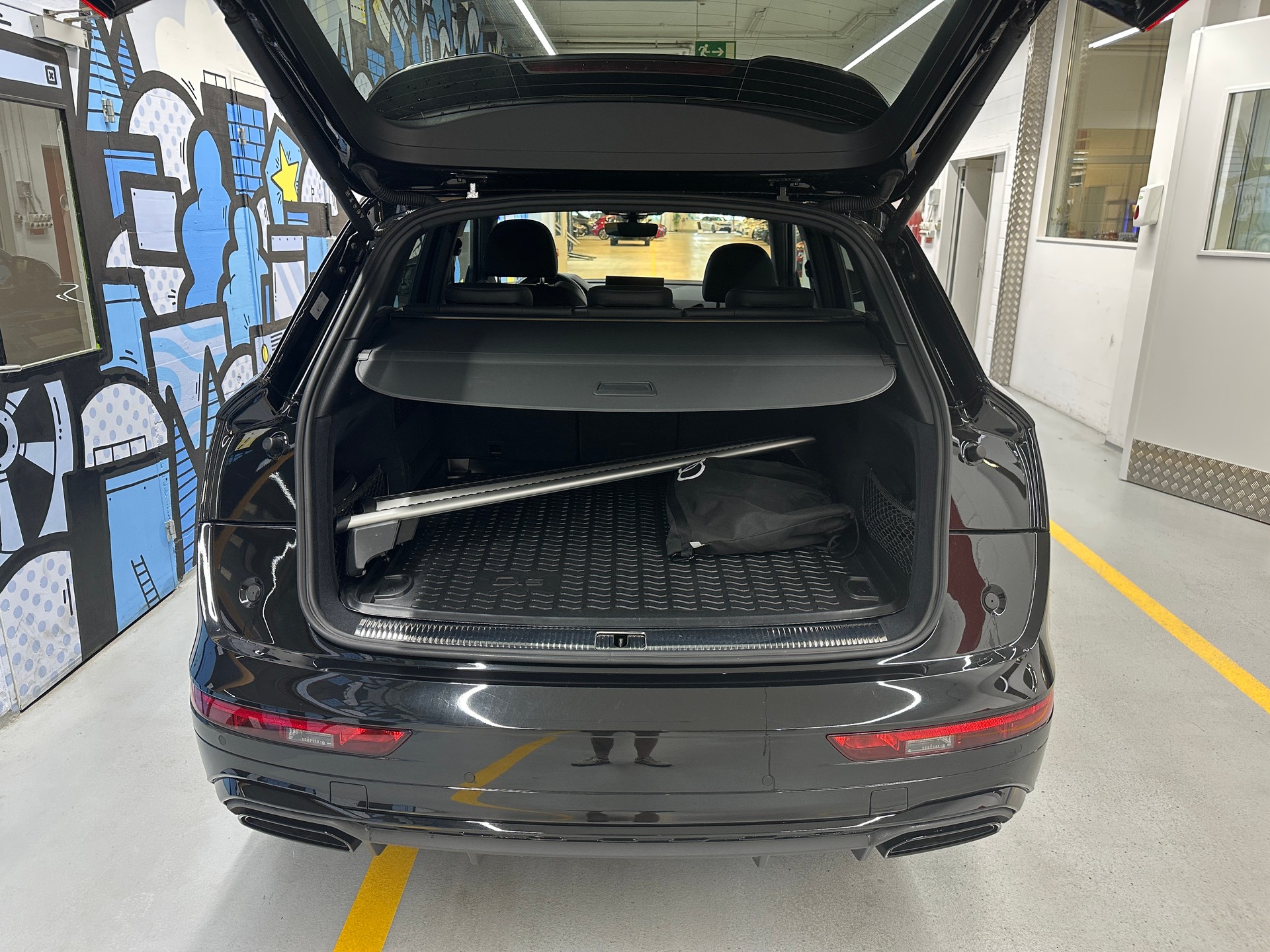 AUDI Q5 50 TFSI e PHEV S line quattro S-tronic-image-5