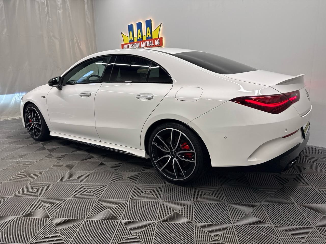 MERCEDES-BENZ CLA 35 AMG 4Matic 8G-DCT-image-1