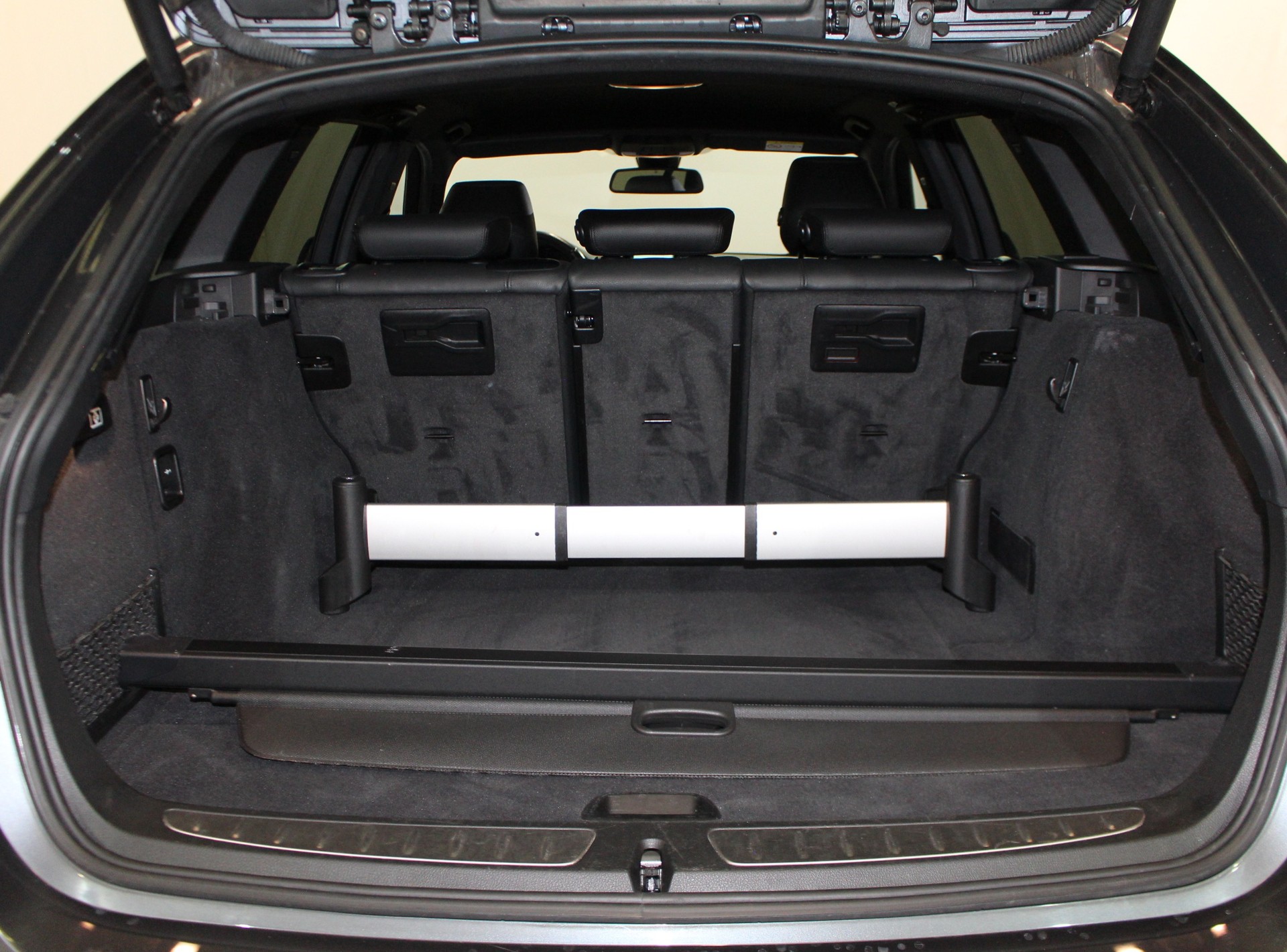BMW 320i Essential Ed. xDrive SAG Tourin-image-8