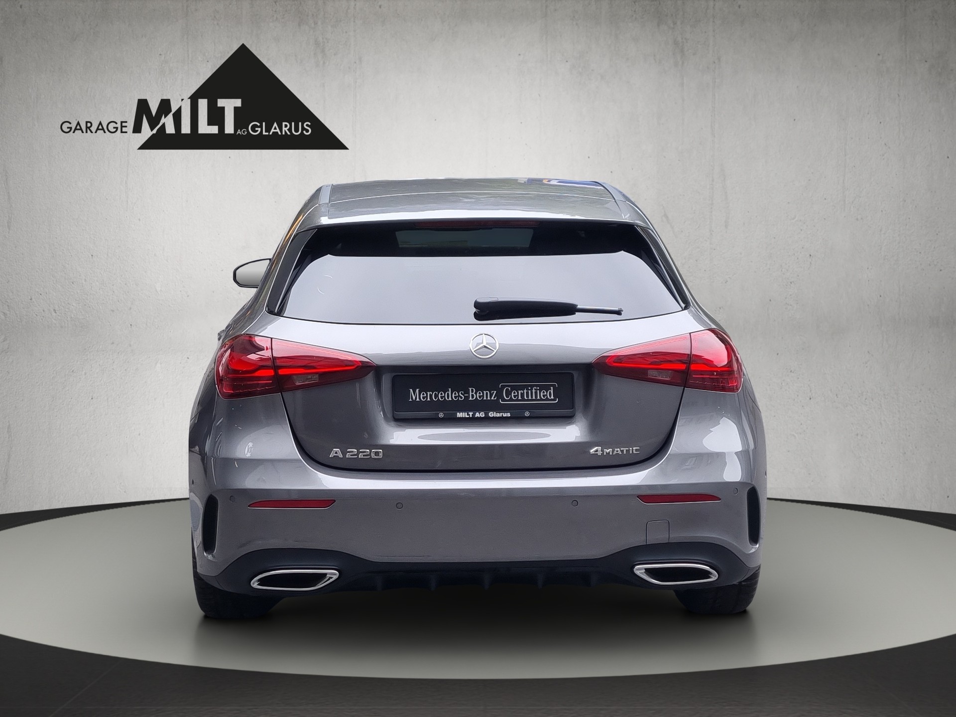 MERCEDES-BENZ A 220 AMG Line 4m-image-4