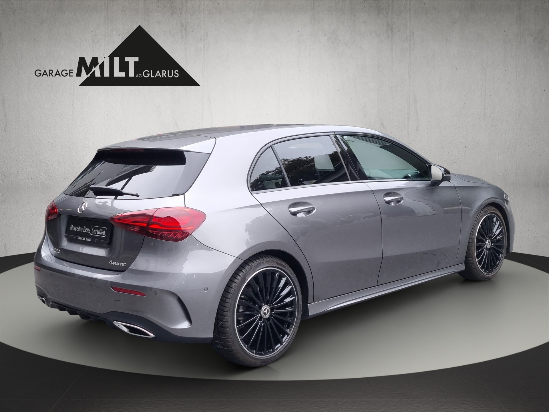 MERCEDES-BENZ A 220 AMG Line 4m-image-5