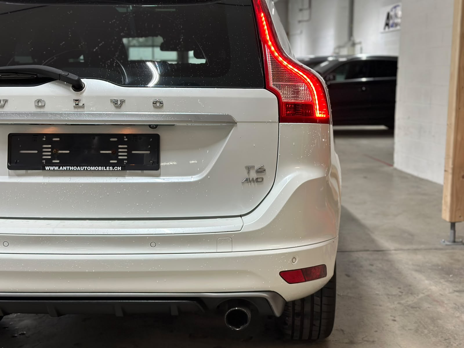 VOLVO XC60 T6 AWD Summum R-Design Geartronic-image-7
