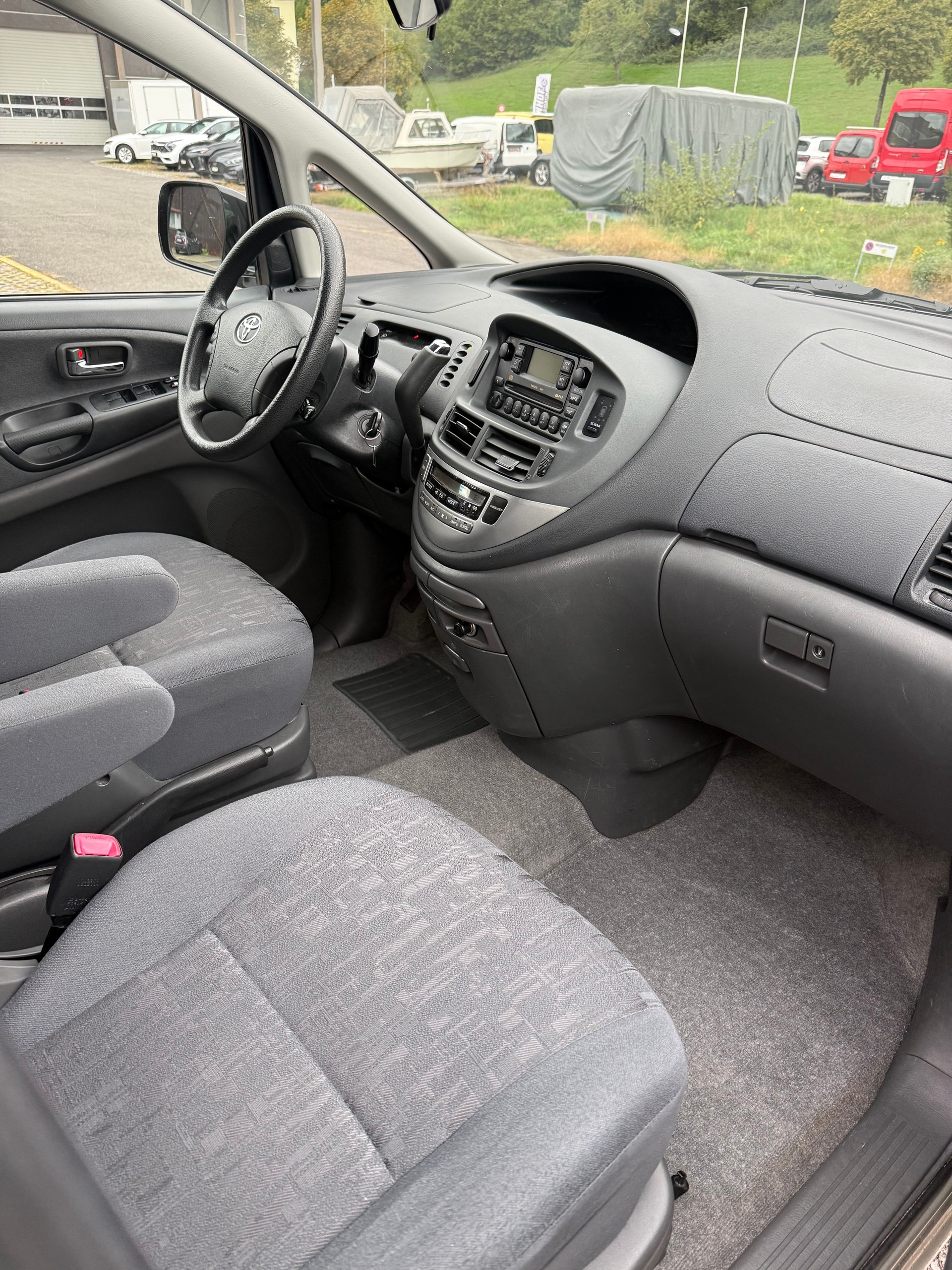 TOYOTA Previa 2.4 Linea Sol-image-7