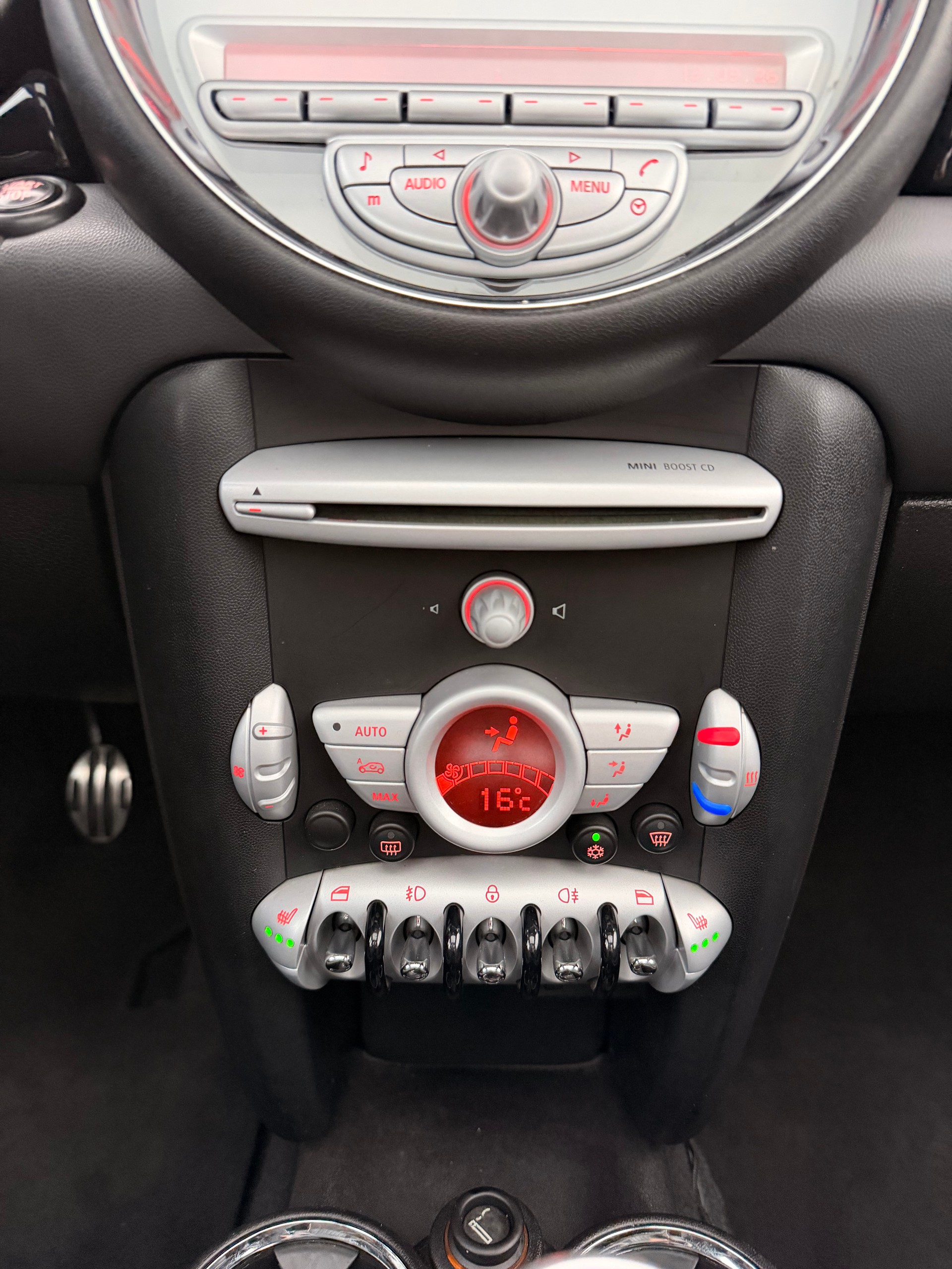 MINI Cooper S-image-23