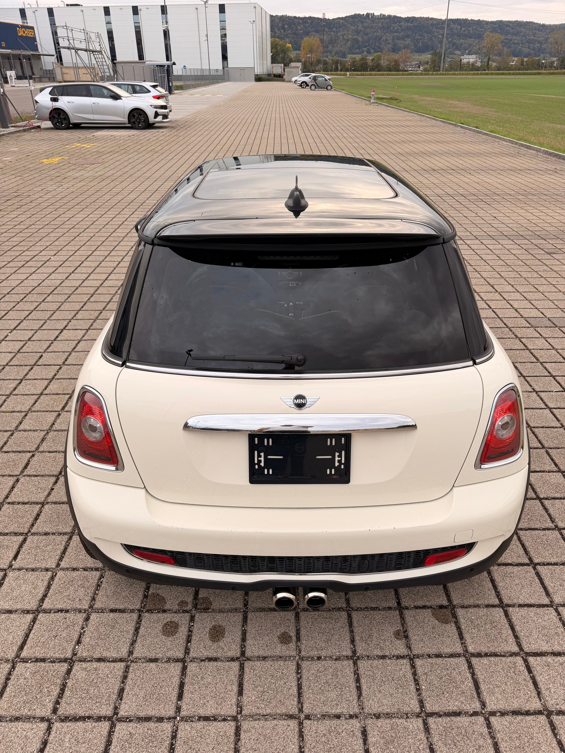 MINI Cooper S-image-10