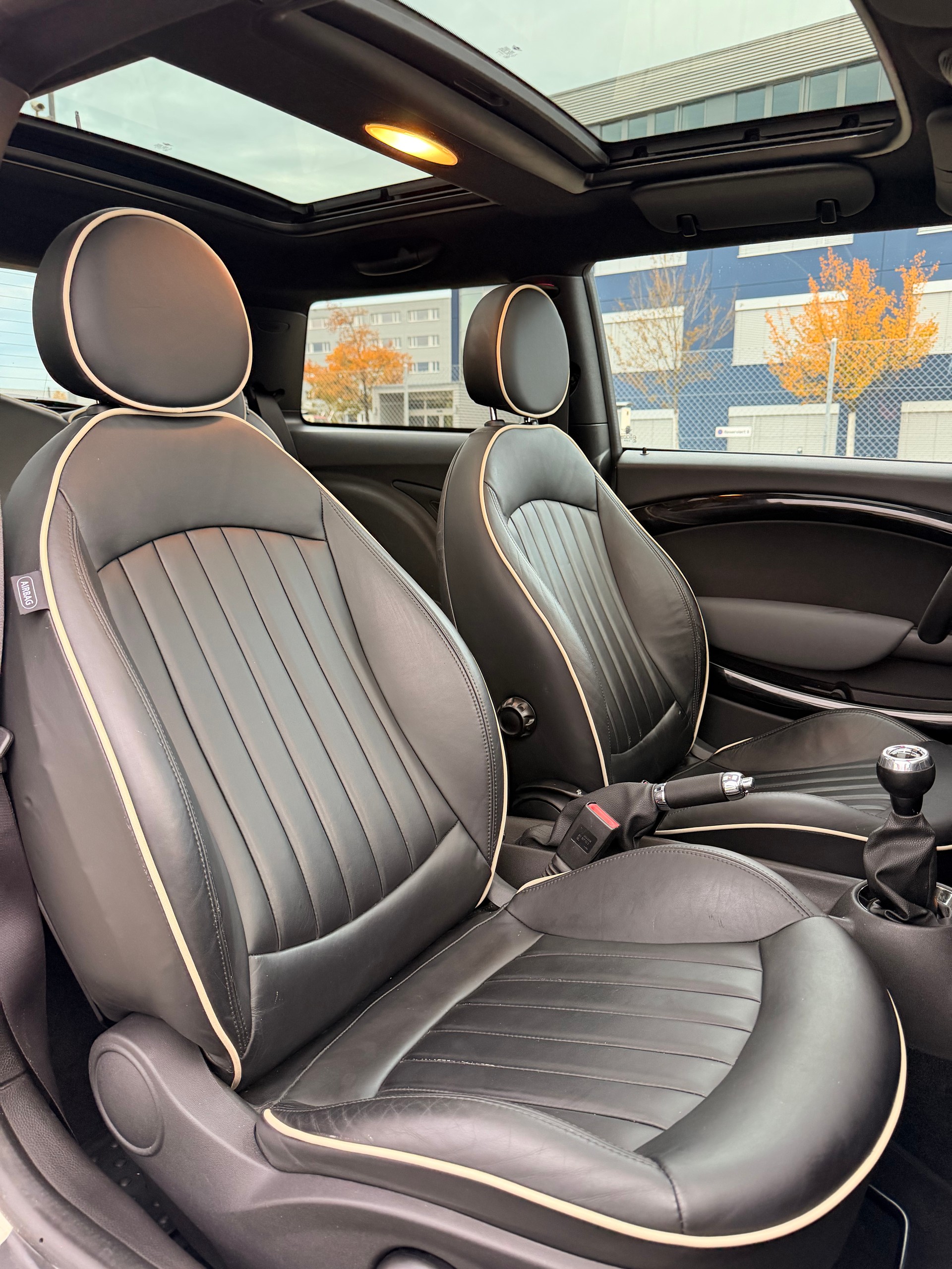 MINI Cooper S-image-28