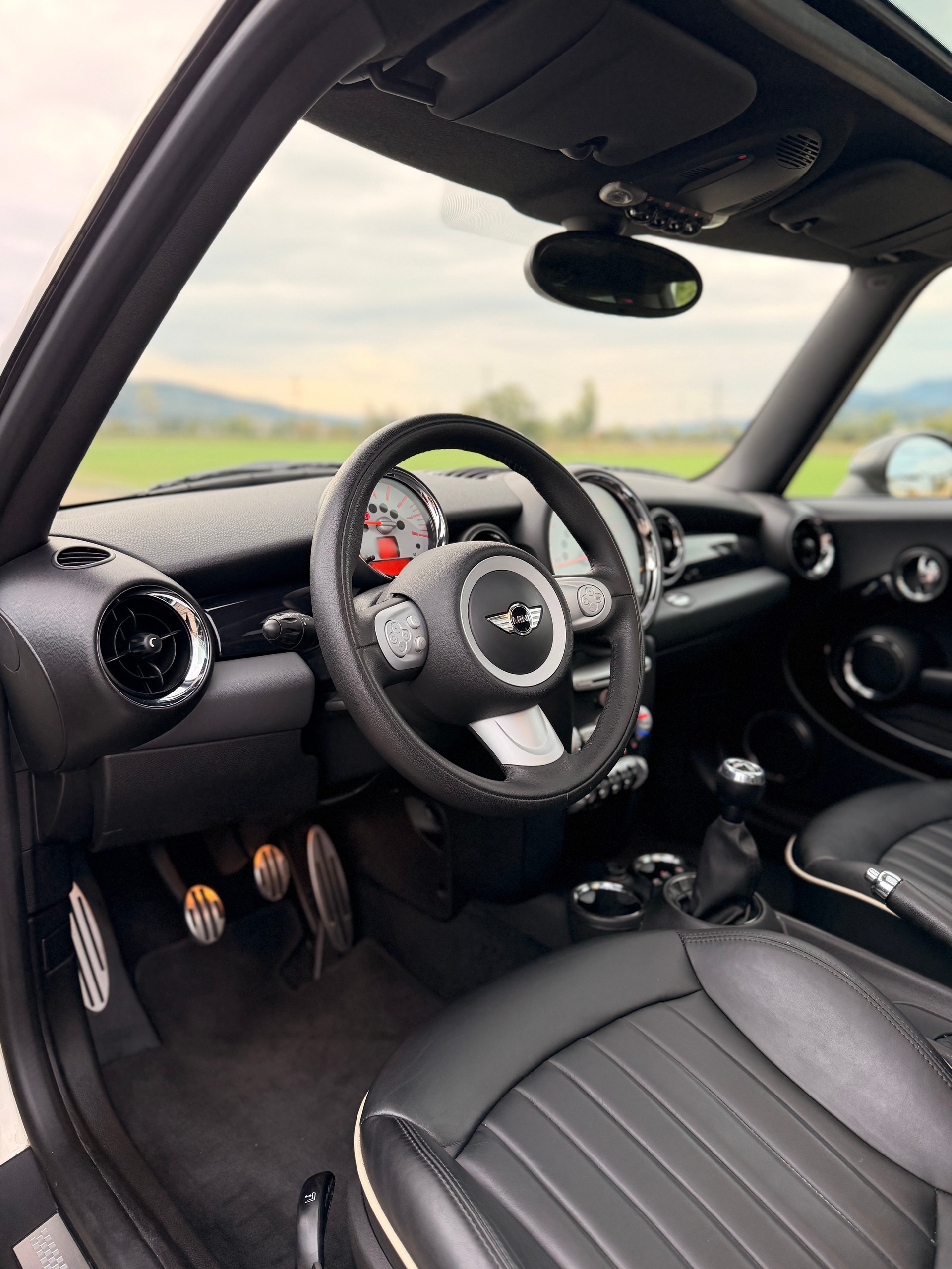 MINI Cooper S-image-19