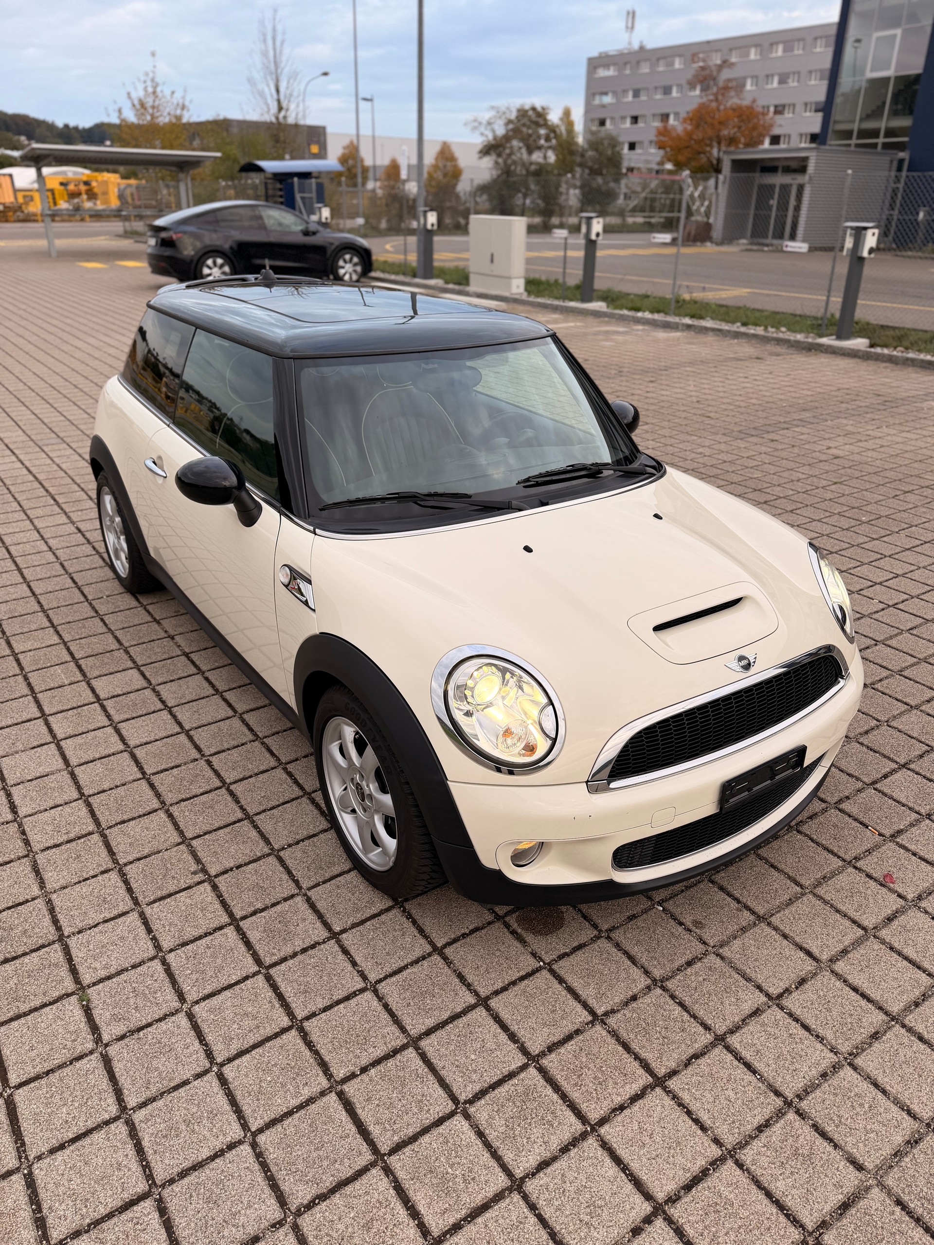 MINI Cooper S-image-5