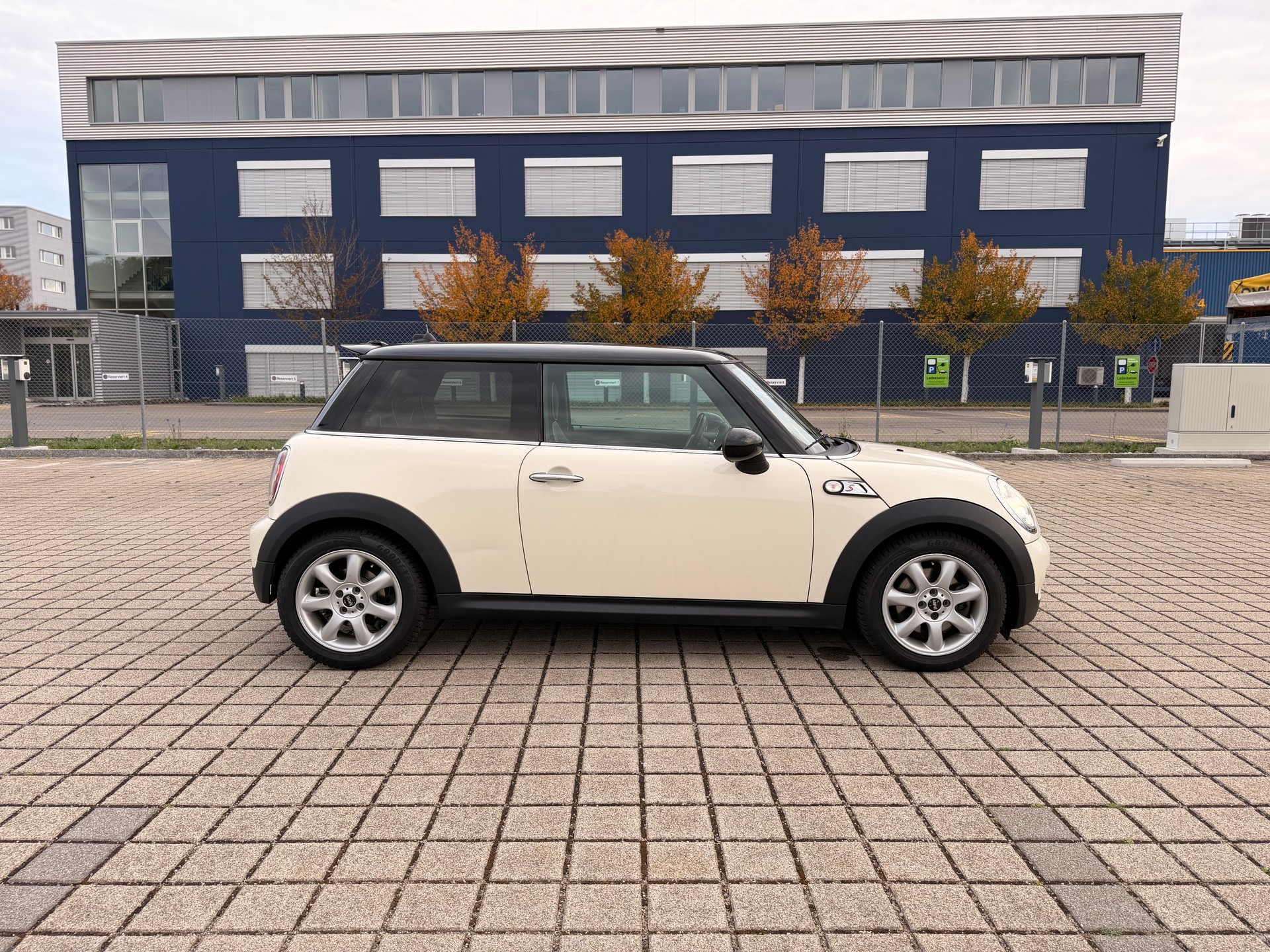 MINI Cooper S-image-6