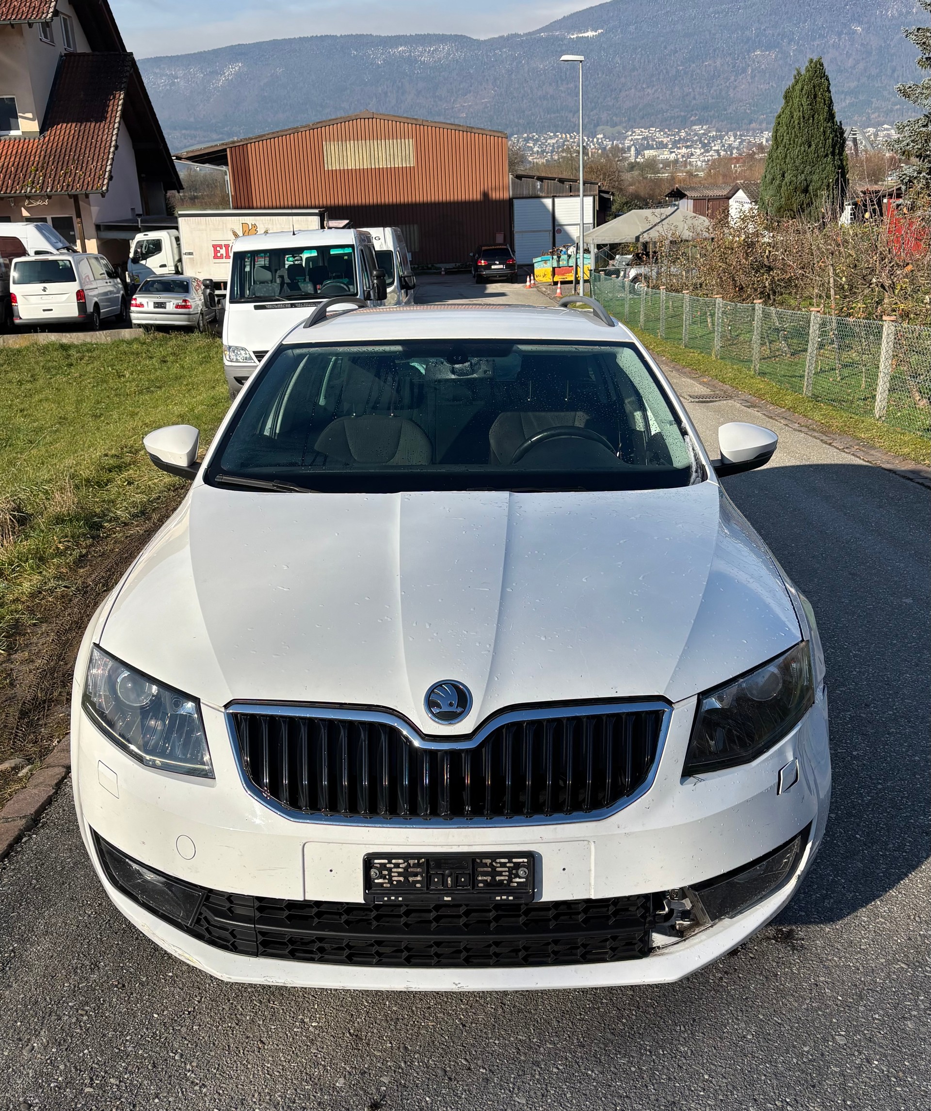 SKODA Octavia Combi 1.4 TSI Elegance-image-6