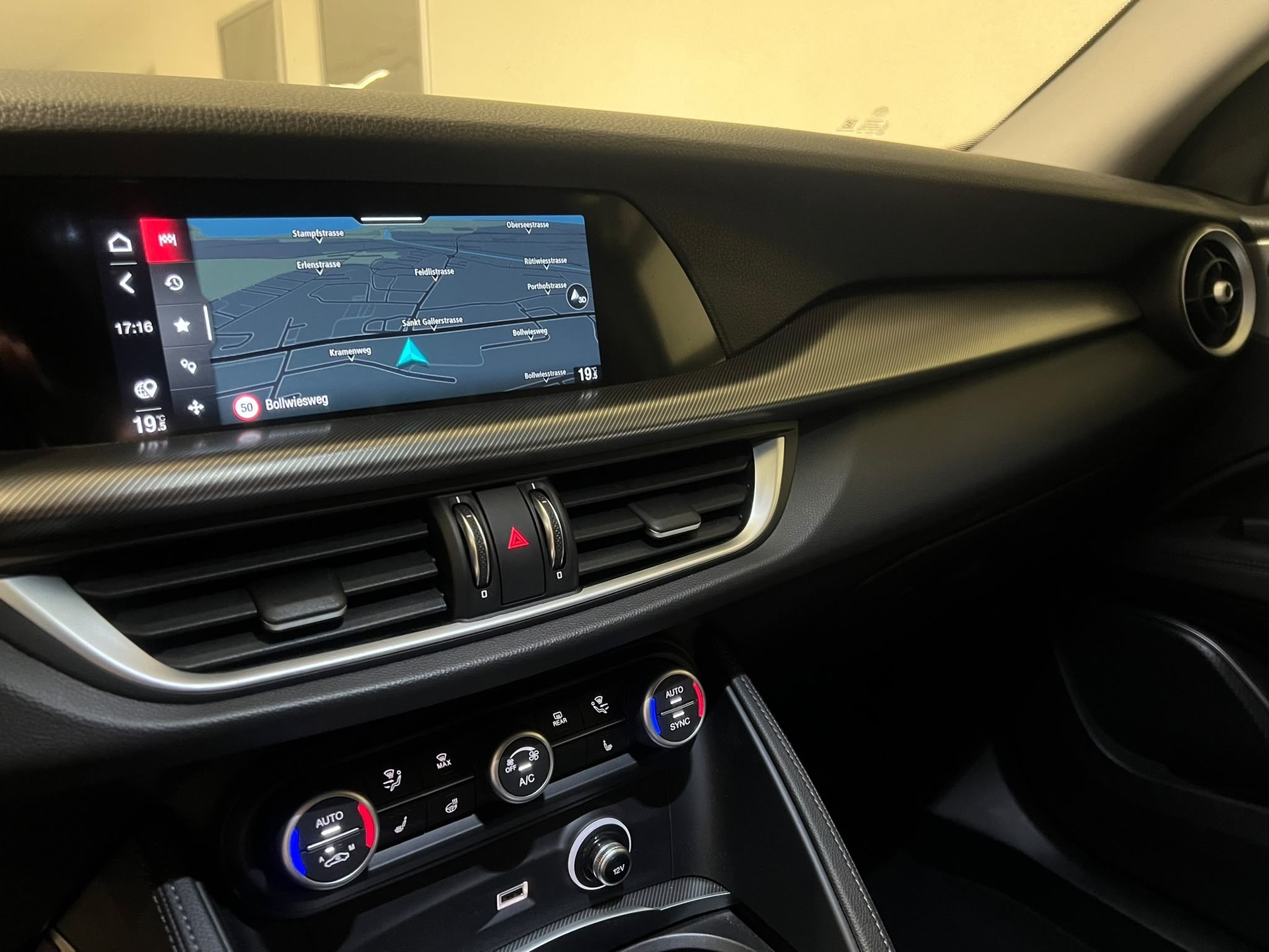 ALFA ROMEO Stelvio 2.0 Sprint Q4 Q4 Automatic-image-8