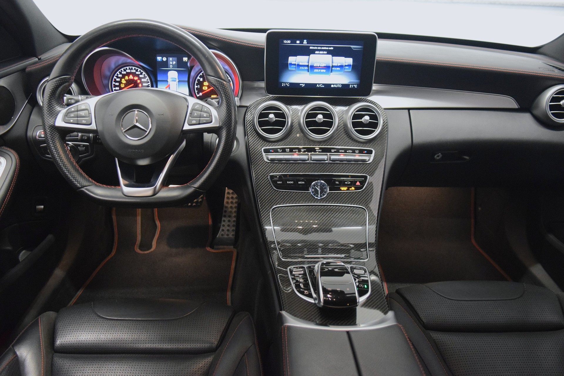 MERCEDES-BENZ C 43 AMG 4Matic 9G-Tronic-image-11